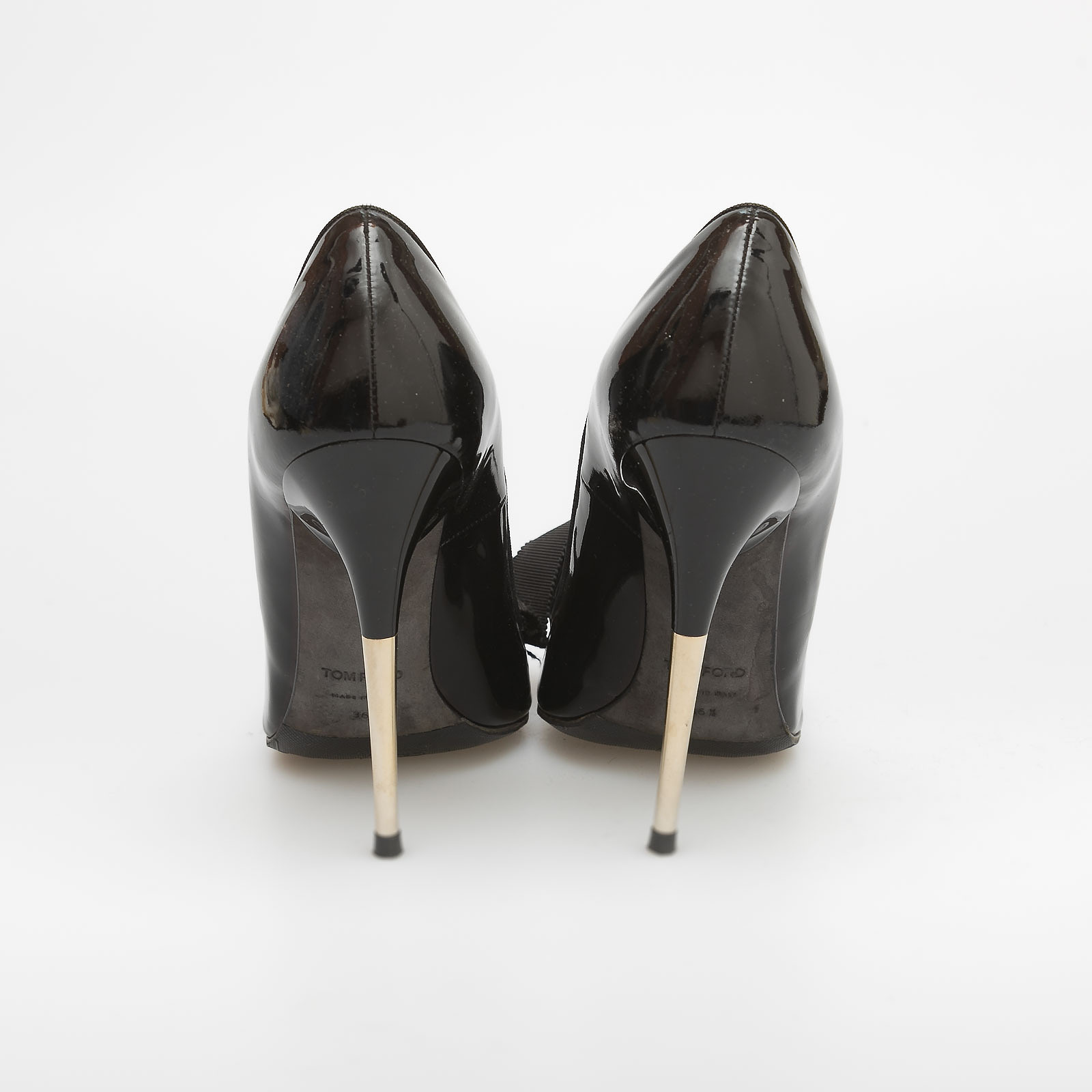 Туфли  черного цвета Tom Ford - фото из каталога магазина брендовой одежды Second Friend Store Туфли Tom Ford - купить оригинал в секонд-хенде SFS - 3