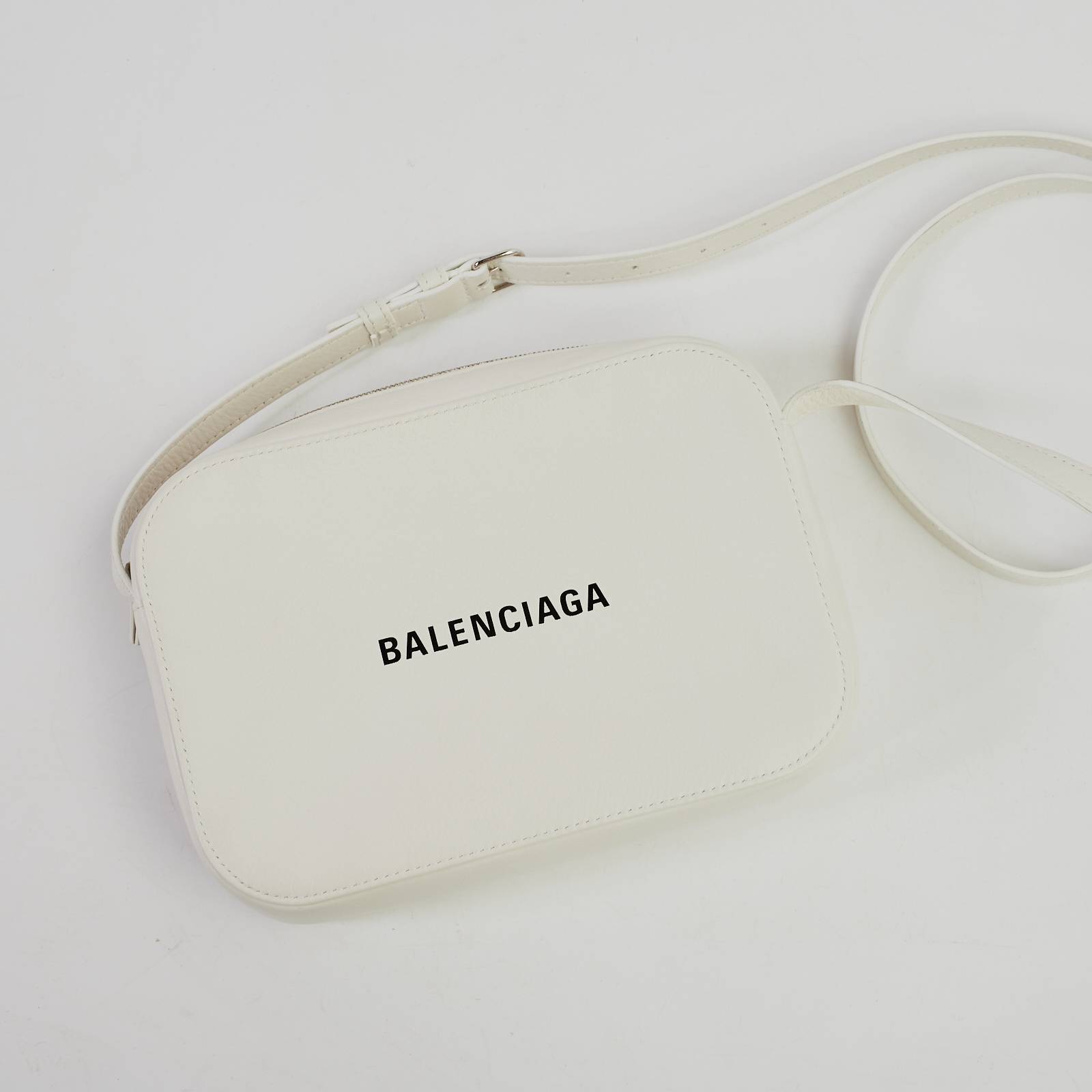 Сумка Balenciaga - купить оригинал в секонд-хенде SFS