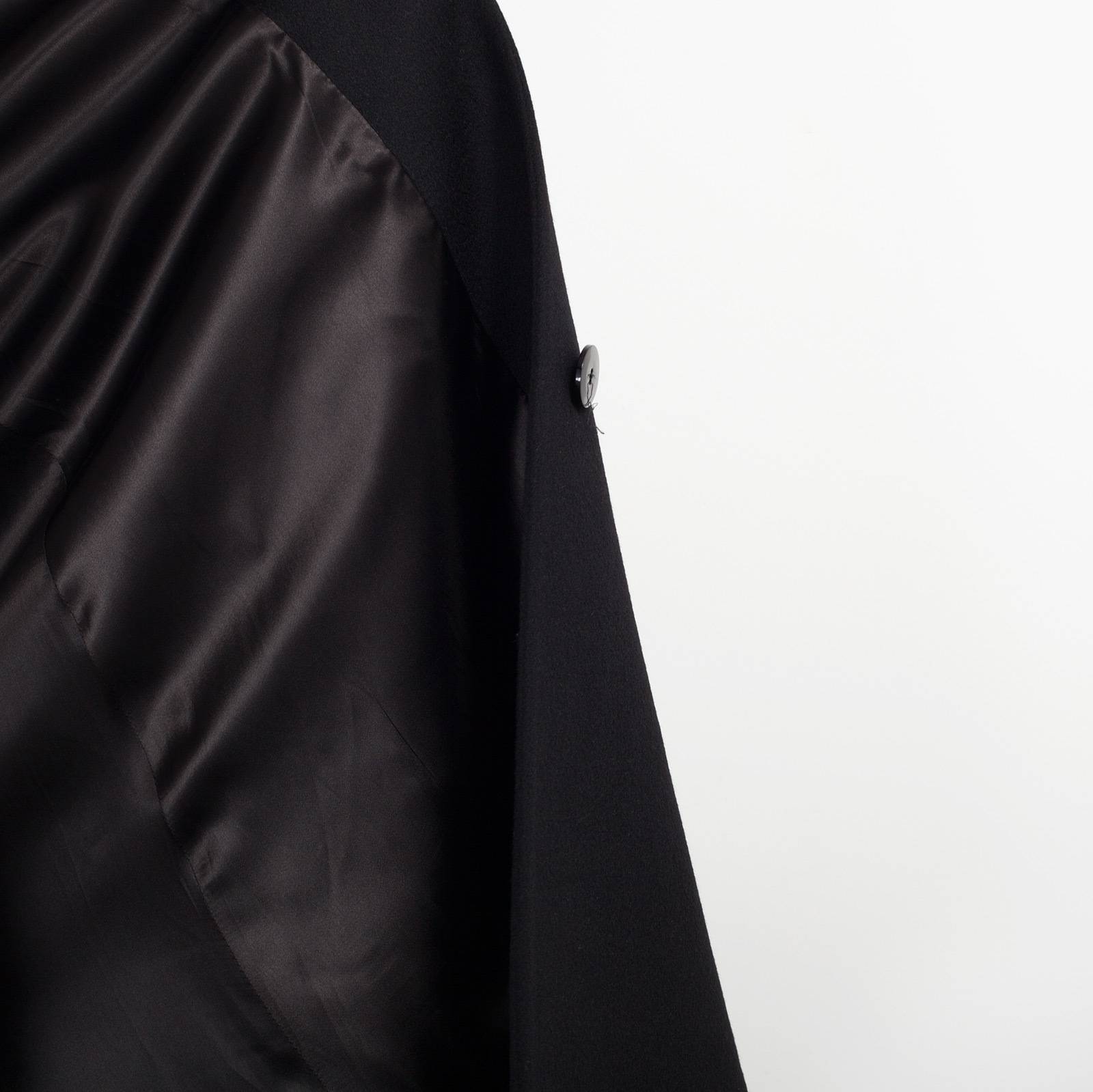 Пальто Emporio Armani - купить оригинал в секонд-хенде SFS