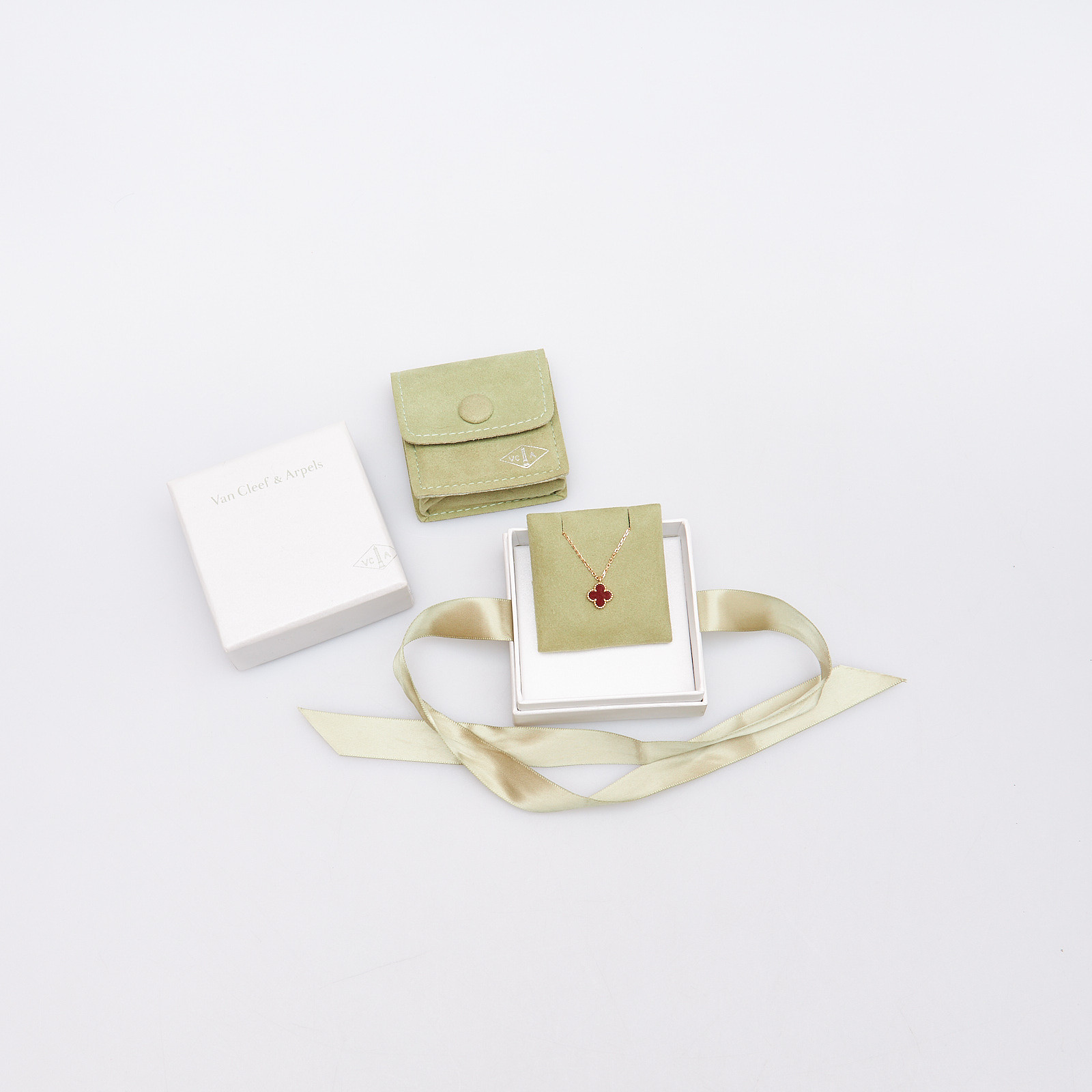 Подвеска Van Cleef & Arpels - купить оригинал в секонд-хенде SFS - 4