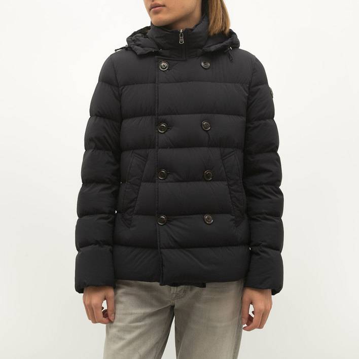 Пуховик Moncler