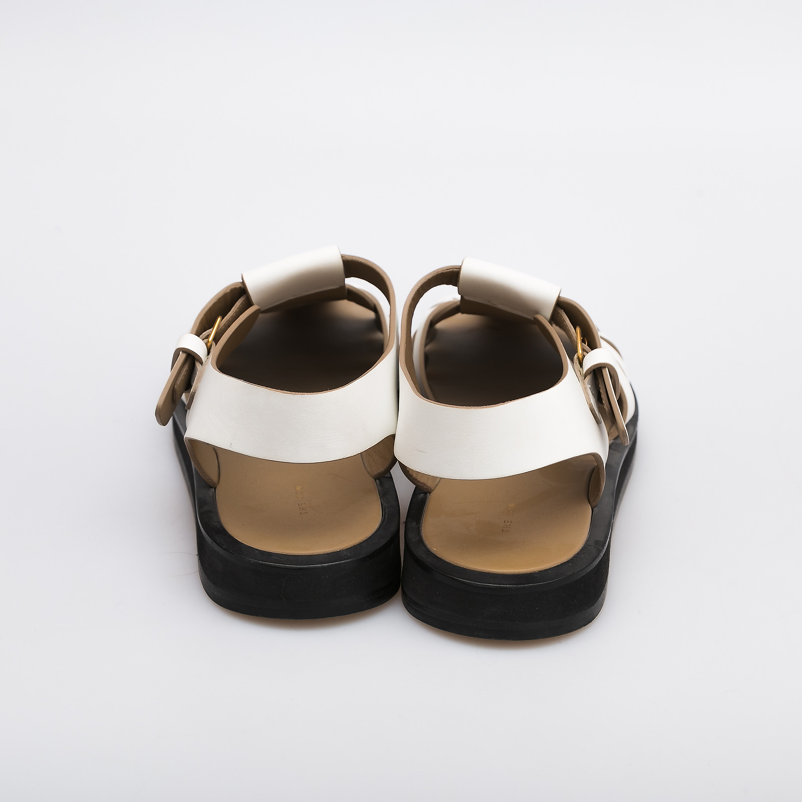 Сандалии белого цвета The Row - фото из каталога магазина брендовой одежды Second Friend Store Сандалии The Row - купить оригинал в секонд-хенде SFS - 3