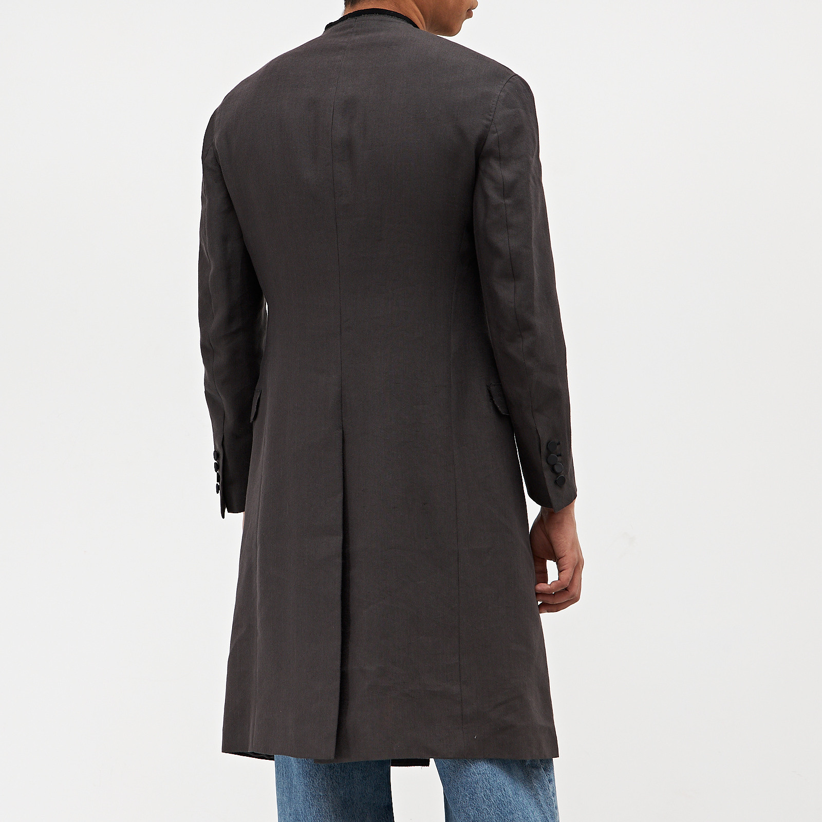 Пальто серого цвета Lanvin - фото из каталога магазина брендовой одежды Second Friend Store Пальто Lanvin - купить оригинал в секонд-хенде SFS - 3