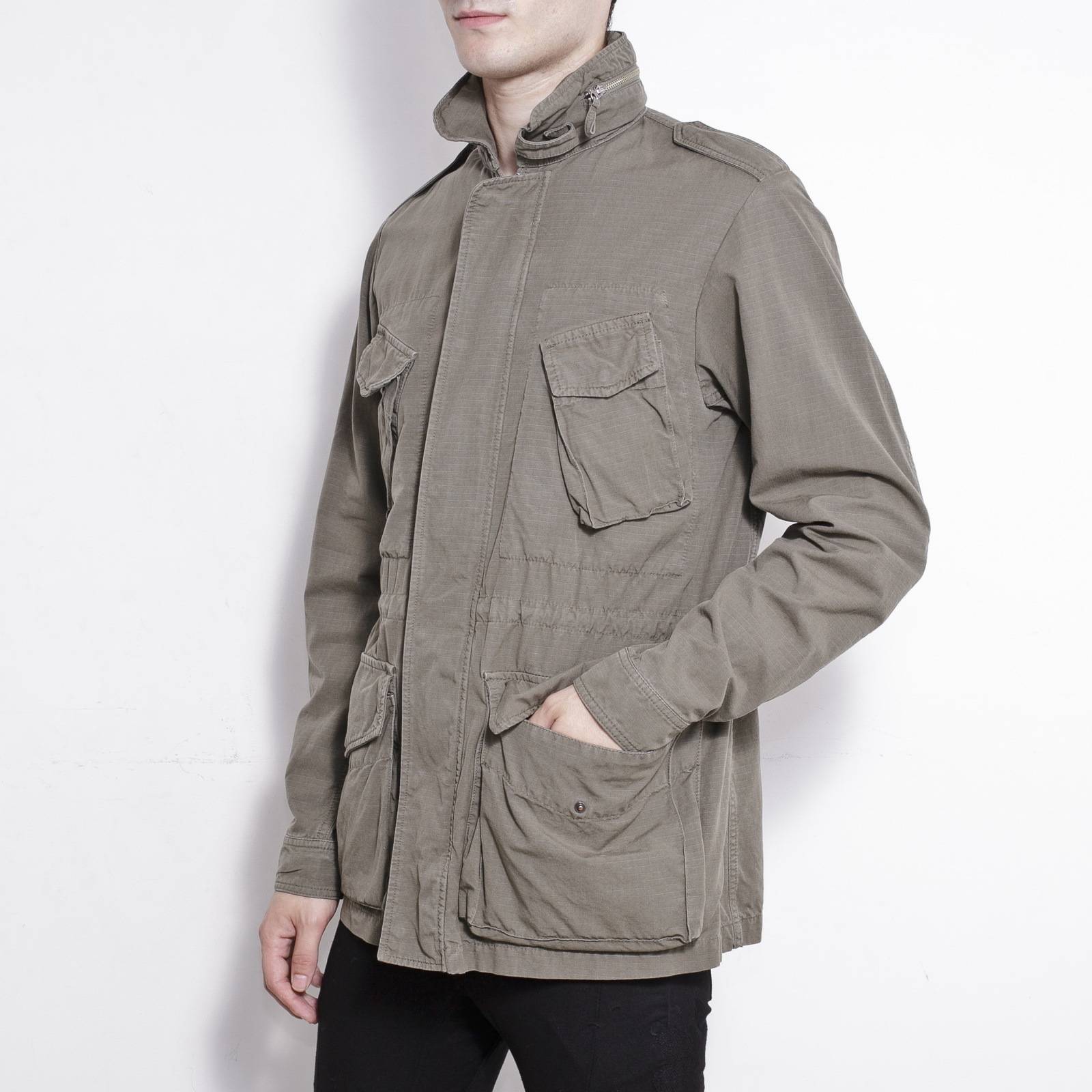 Куртка серого цвета Alberto Aspesi - фото из каталога магазина брендовой одежды Second Friend Store Куртка Alberto Aspesi - купить оригинал в секонд-хенде SFS - 2