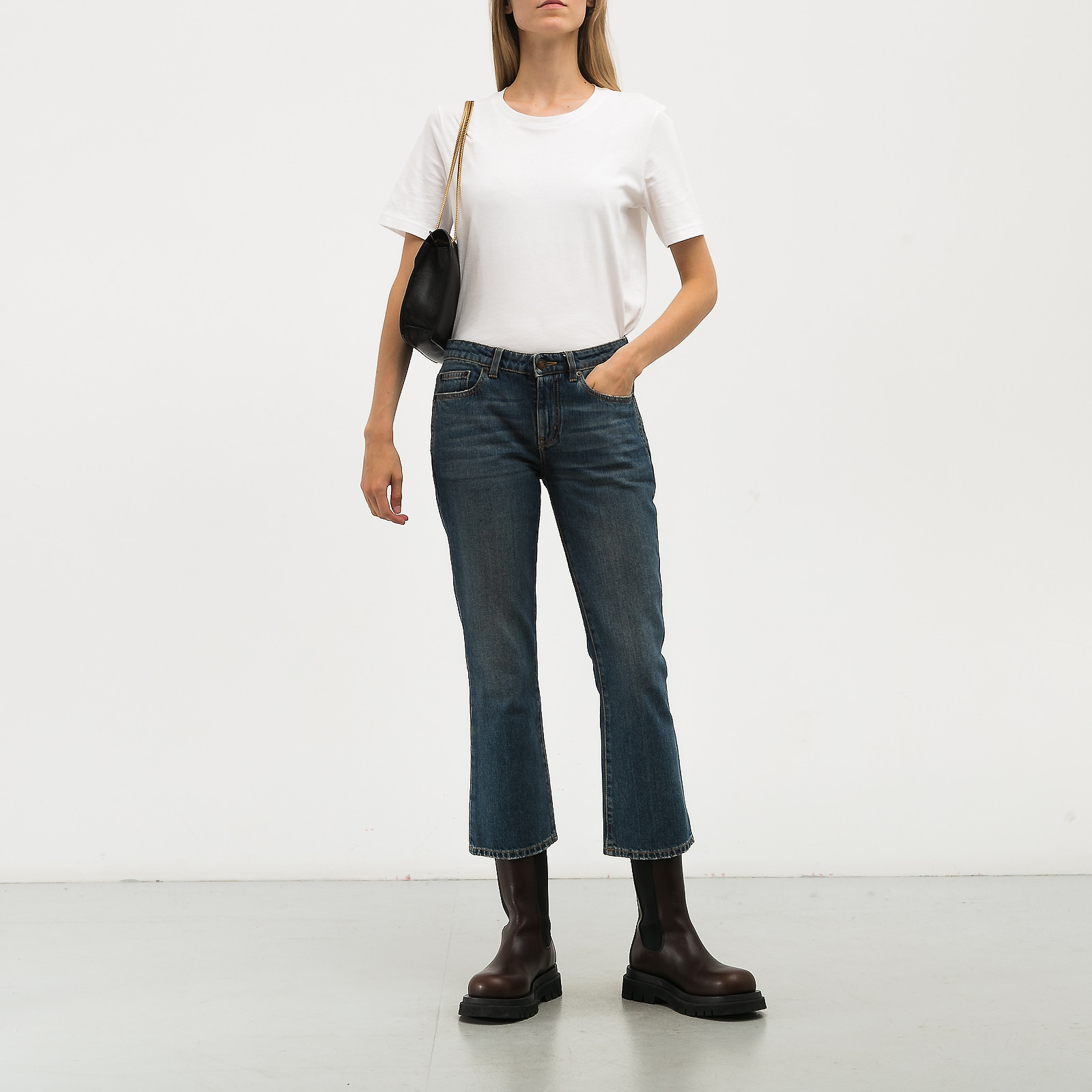 Джинсы синего цвета Saint Laurent - фото из каталога магазина брендовой одежды Second Friend Store Джинсы Saint Laurent - купить оригинал в секонд-хенде SFS - 3