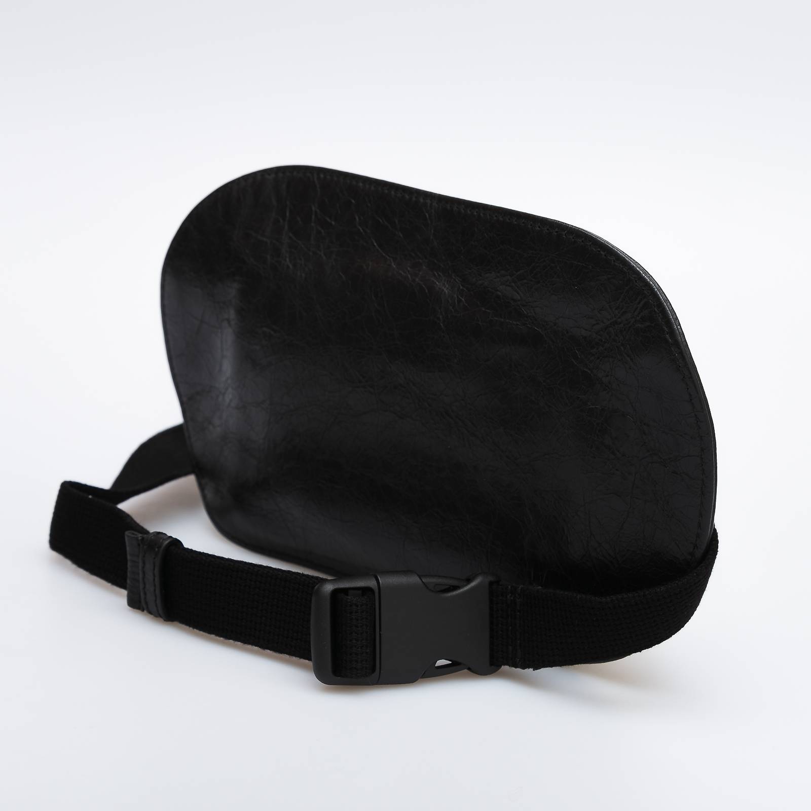 Сумка черного цвета Gucci - фото из каталога магазина брендовой одежды Second Friend Store Сумка Gucci - купить оригинал в секонд-хенде SFS - 3