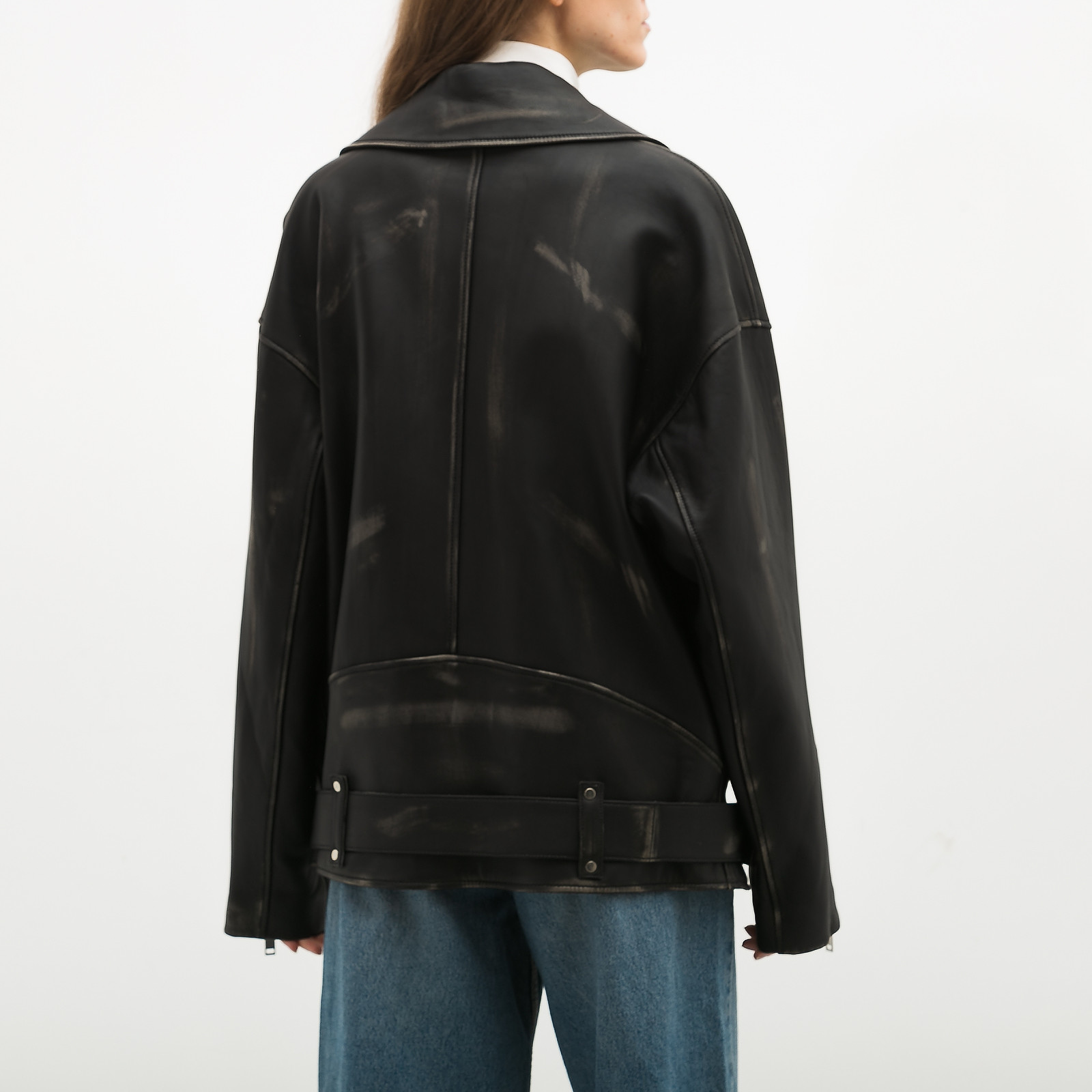 Куртка черного цвета Bats - фото из каталога магазина брендовой одежды Second Friend Store Куртка Bats - купить оригинал в секонд-хенде SFS - 2