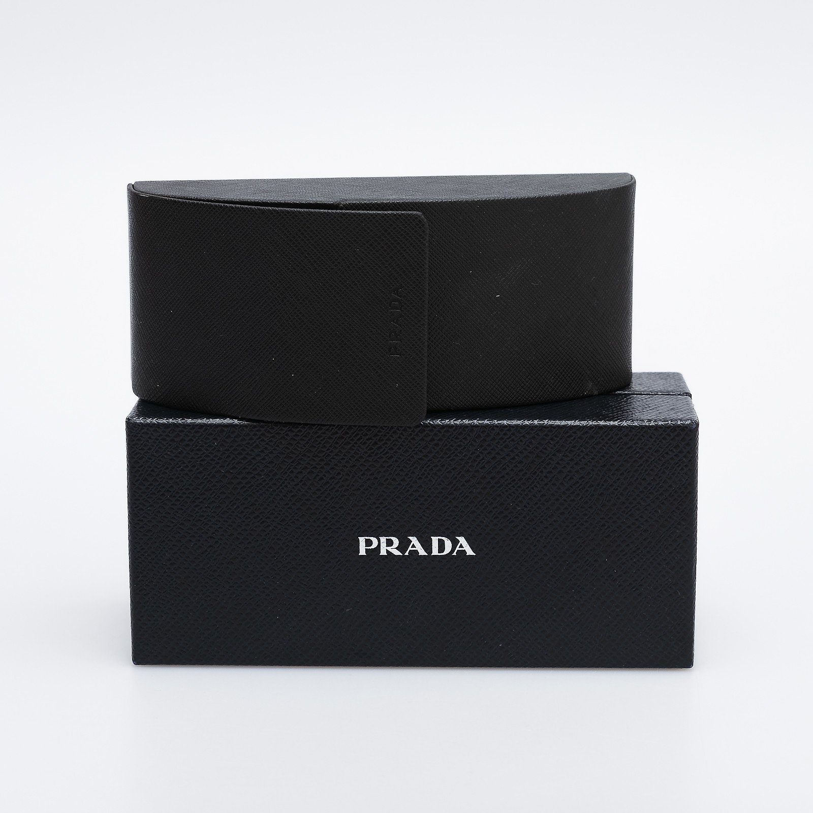 Очки Prada - купить оригинал в секонд-хенде SFS