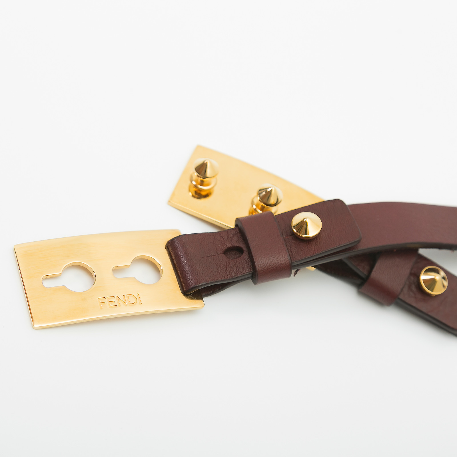 Ремень бордового цвета Fendi - фото из каталога магазина брендовой одежды Second Friend Store Ремень Fendi - купить оригинал в секонд-хенде SFS - 3