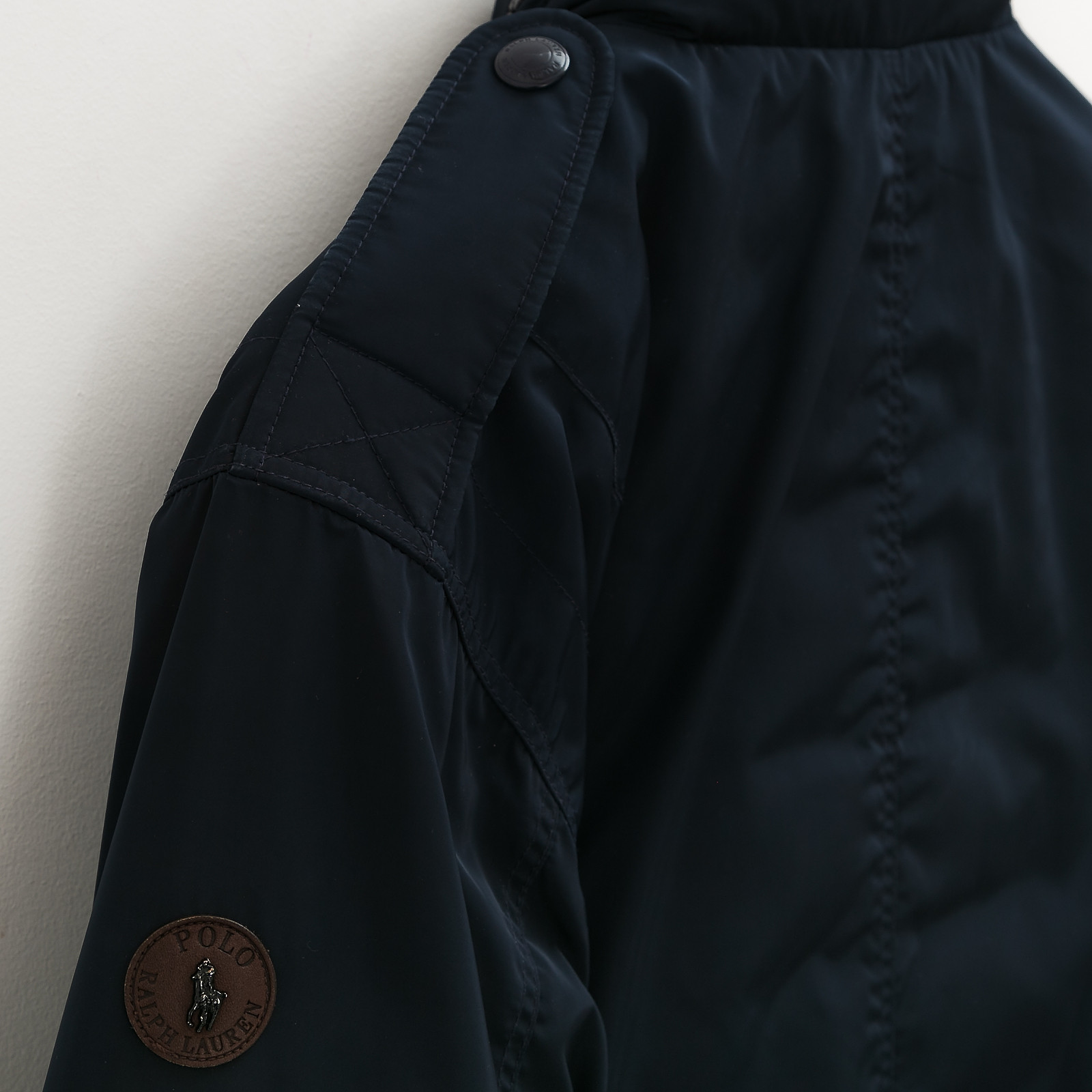 Парка синего цвета Polo Ralph Lauren - фото из каталога магазина брендовой одежды Second Friend Store Парка Polo Ralph Lauren - купить оригинал в секонд-хенде SFS - 4