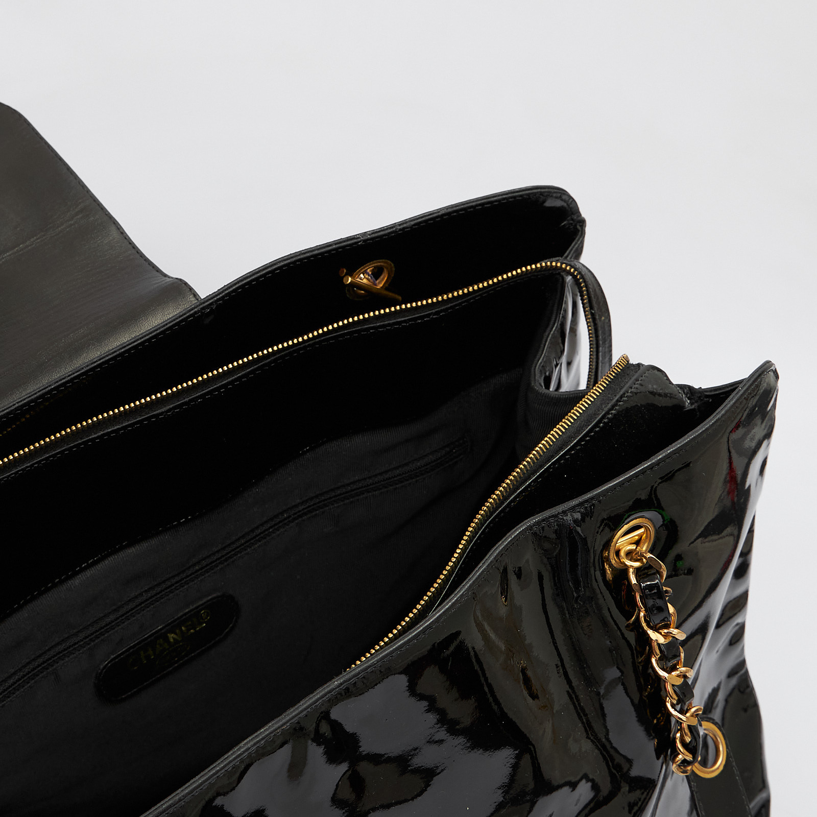 Сумка Chanel - купить оригинал в секонд-хенде SFS - 8