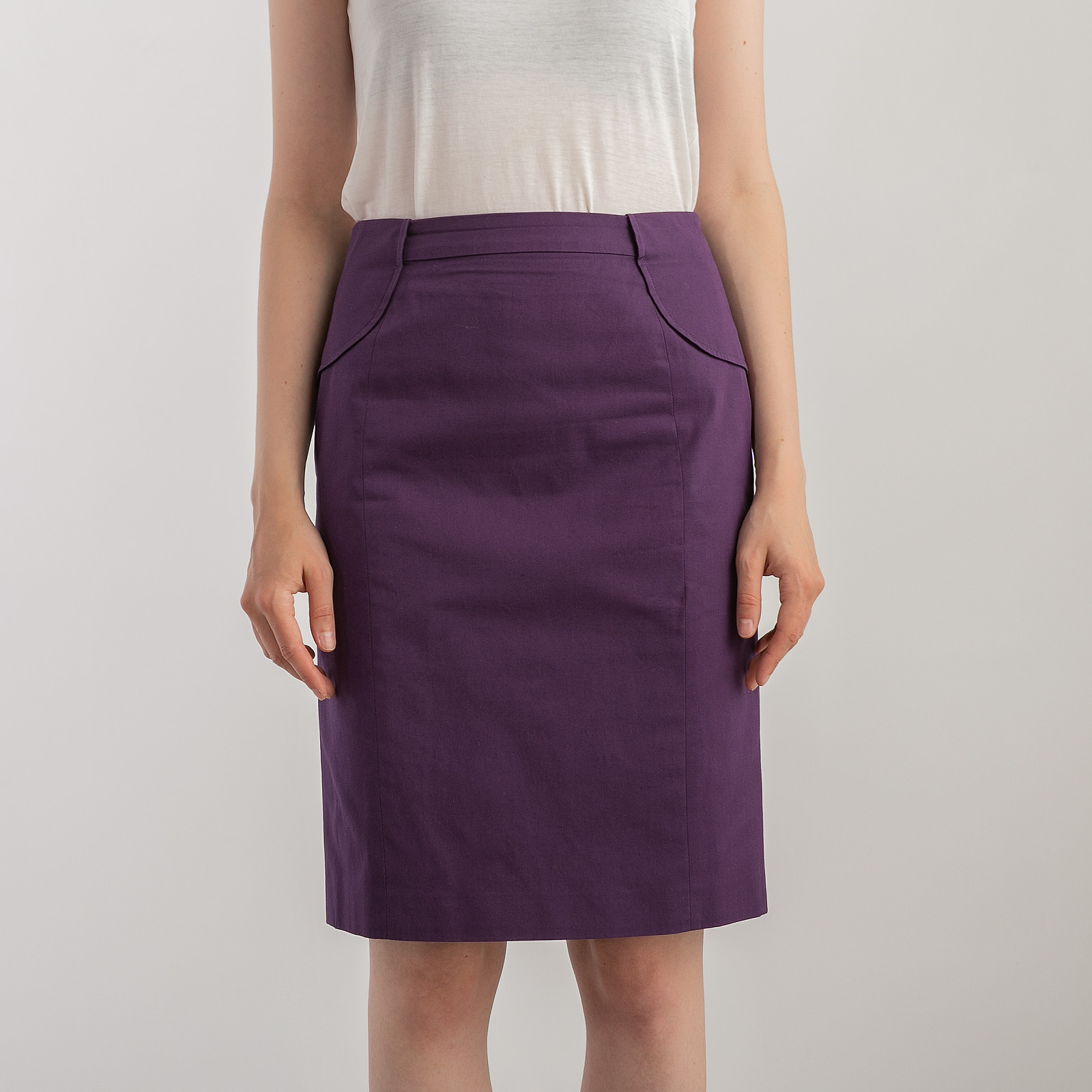 Юбка фиолетового цвета Versace - фото из каталога магазина брендовой одежды Second Friend Store Юбка Versace - купить оригинал в секонд-хенде SFS - 1