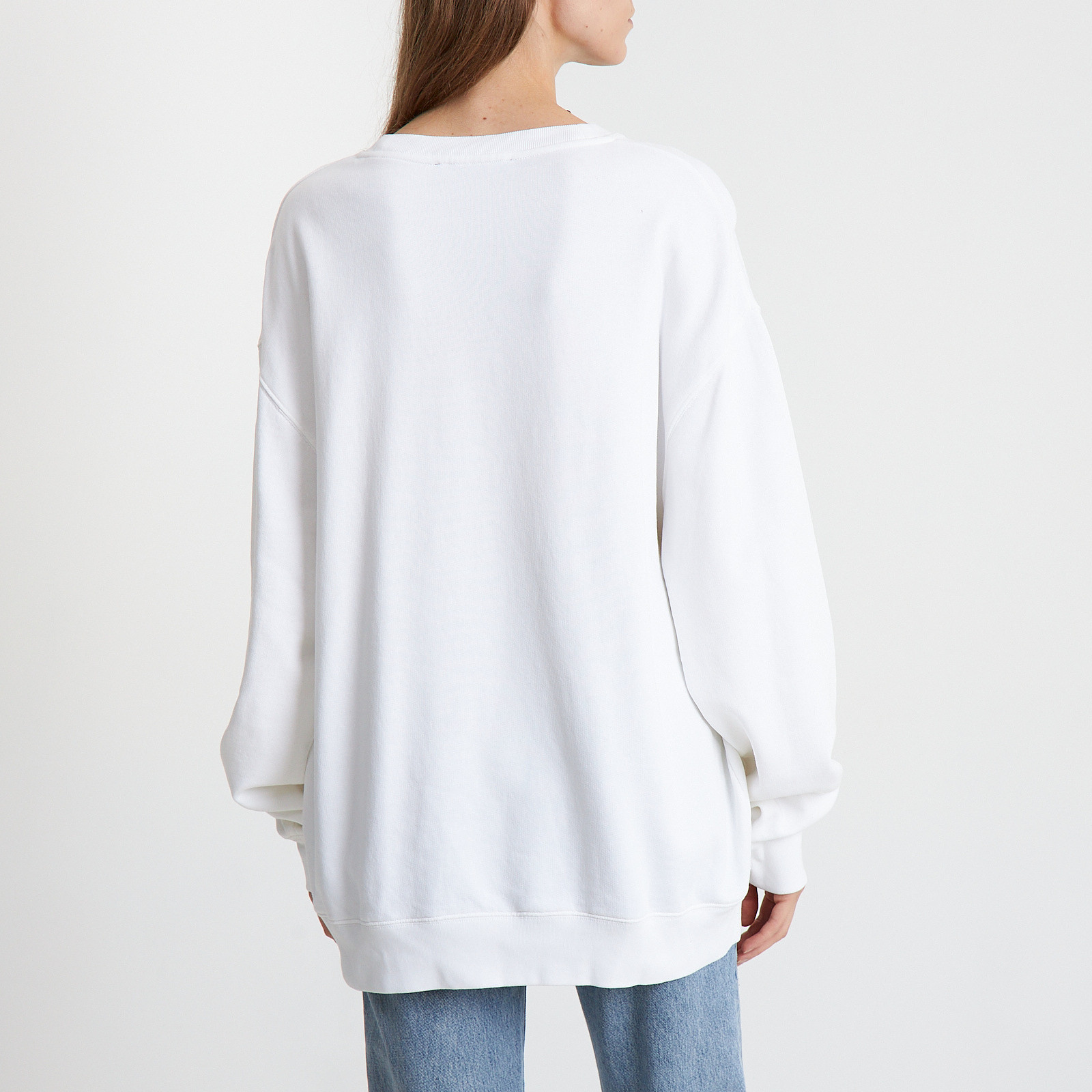 Свитшот белого цвета Acne Studios - фото из каталога магазина брендовой одежды Second Friend Store Свитшот Acne Studios - купить оригинал в секонд-хенде SFS - 3