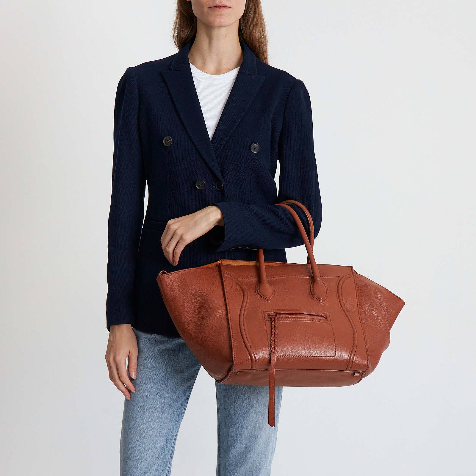 Сумка коричневого цвета Celine - фото из каталога магазина брендовой одежды Second Friend Store Сумка Celine - купить оригинал в секонд-хенде SFS - 2