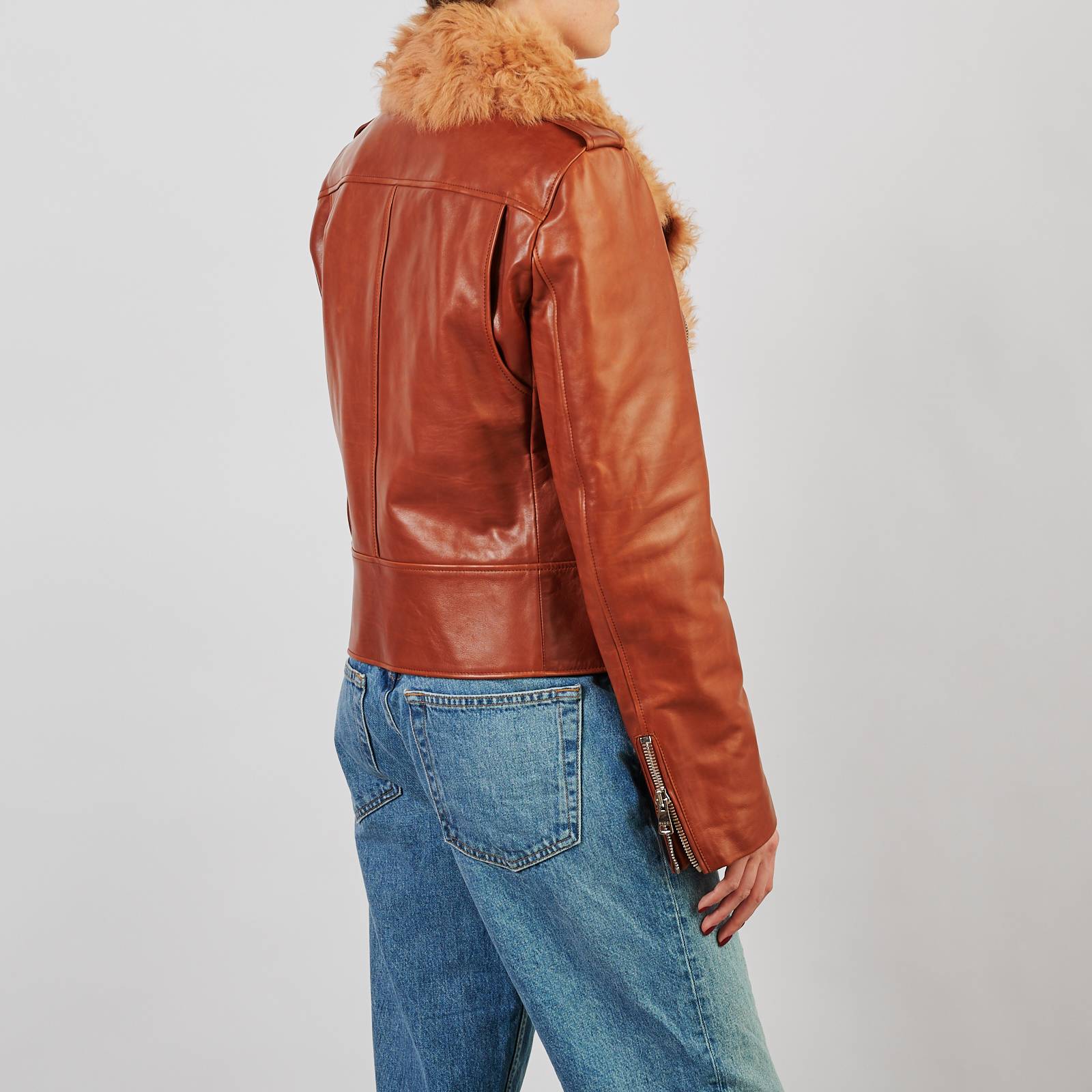 Кожаная куртка Gucci - купить оригинал в секонд-хенде SFS