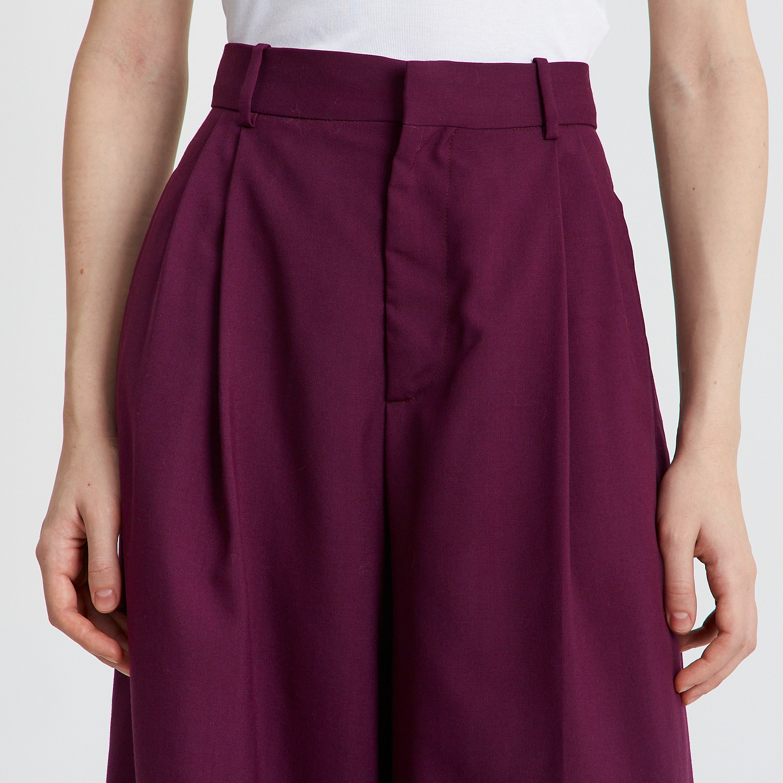 Брюки фиолетового цвета Marni - фото из каталога магазина брендовой одежды Second Friend Store Брюки Marni - купить оригинал в секонд-хенде SFS - 4