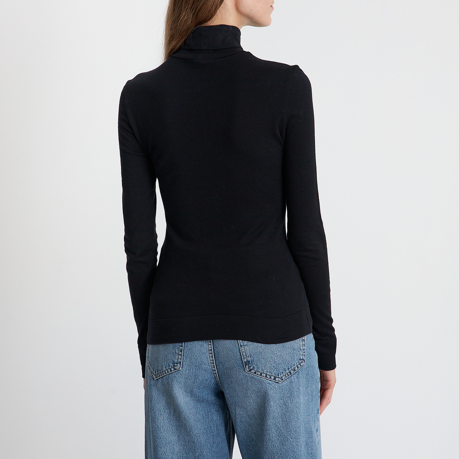 Водолазка черного цвета Calvin Klein 205W39NYC - фото из каталога магазина брендовой одежды Second Friend Store Водолазка Calvin Klein 205W39NYC - купить оригинал в секонд-хенде SFS - 3