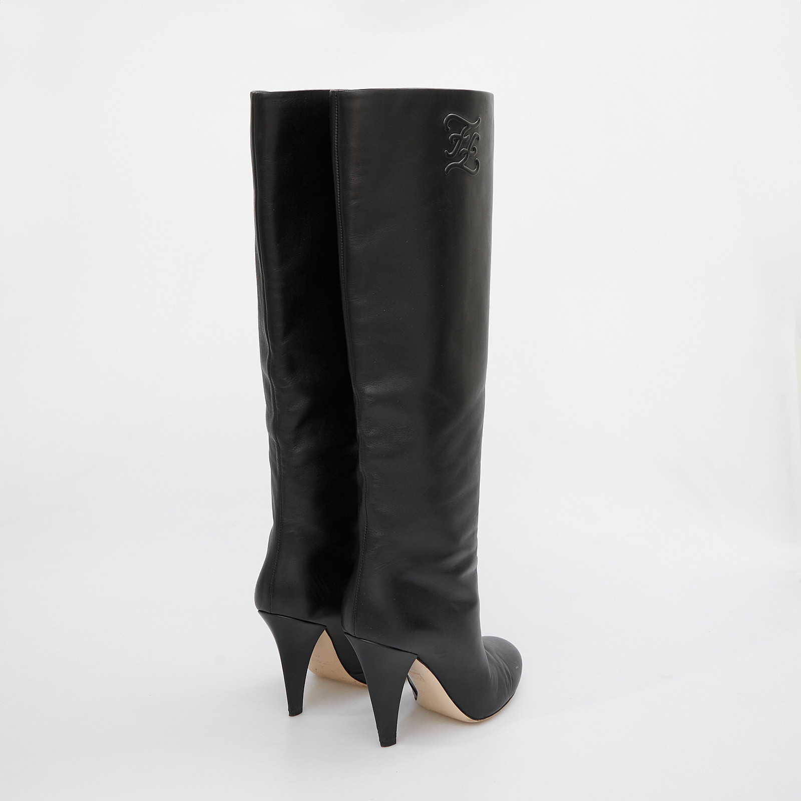 Сапоги Fendi - купить оригинал в секонд-хенде SFS - 3