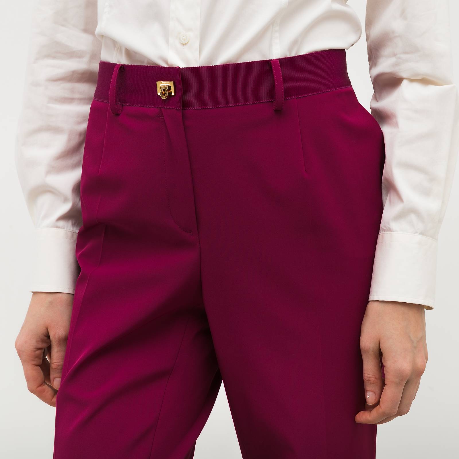 Брюки Salvatore Ferragamo - купить оригинал в секонд-хенде SFS - 4