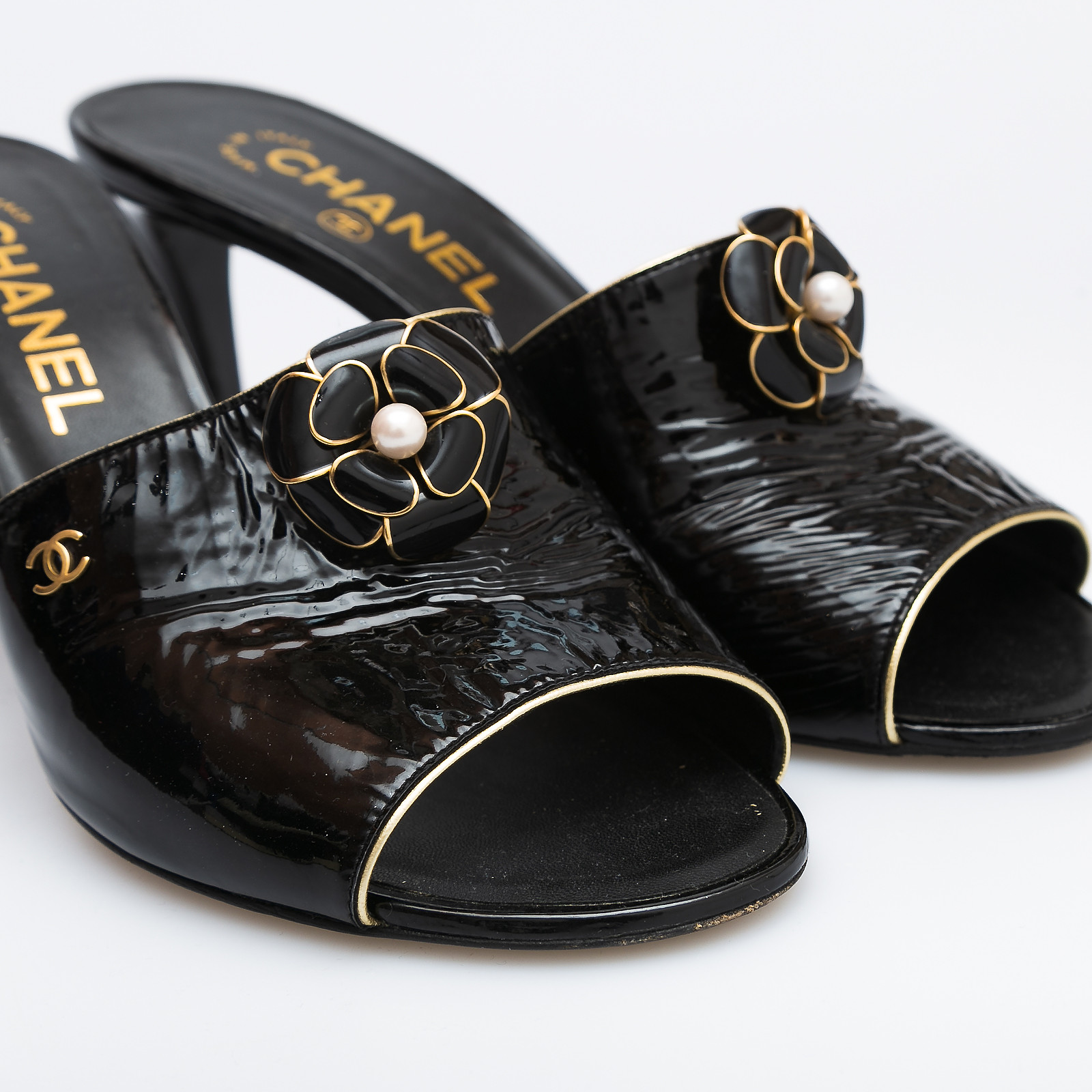 Туфли Chanel - купить оригинал в секонд-хенде SFS