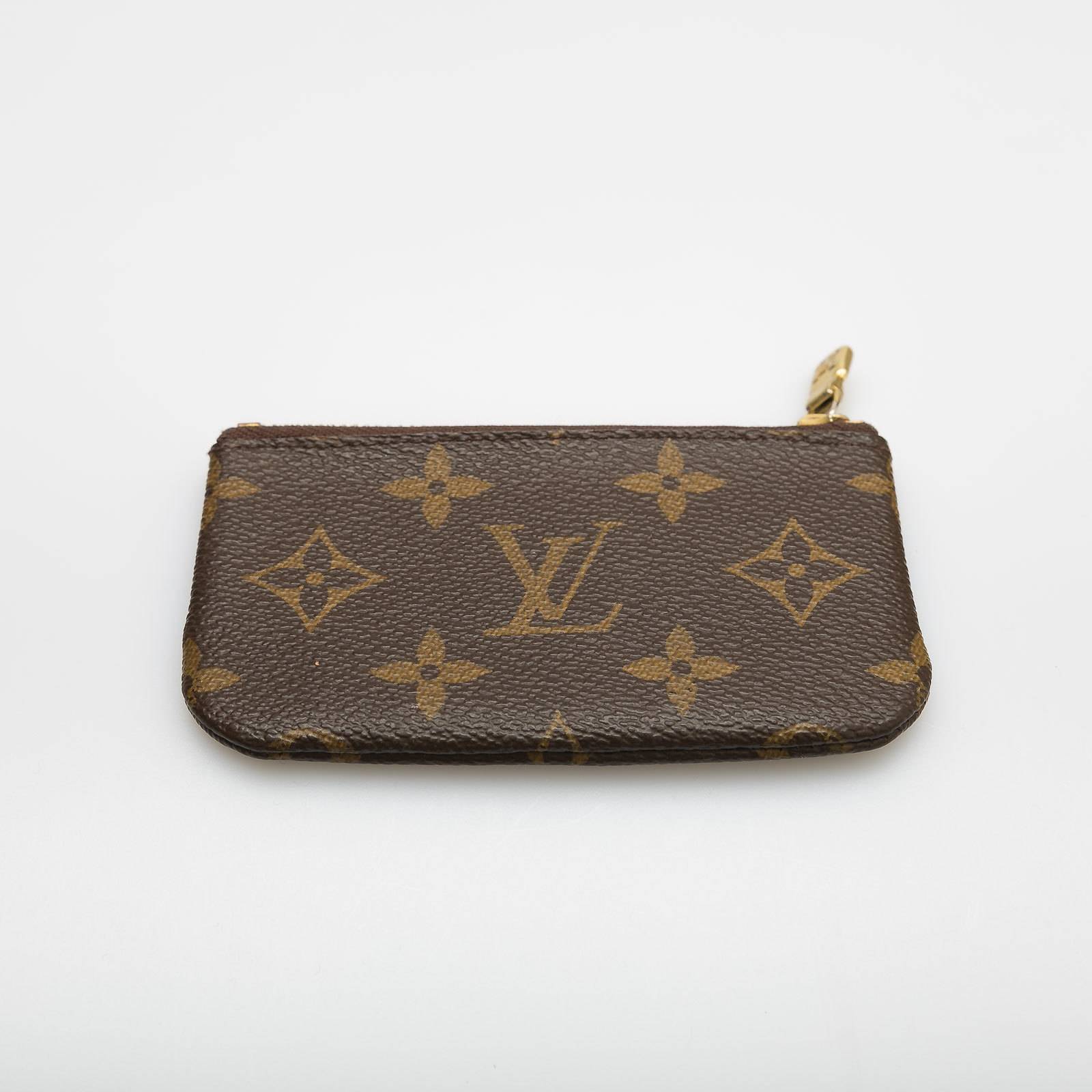 Ключница Louis Vuitton - купить оригинал в секонд-хенде SFS