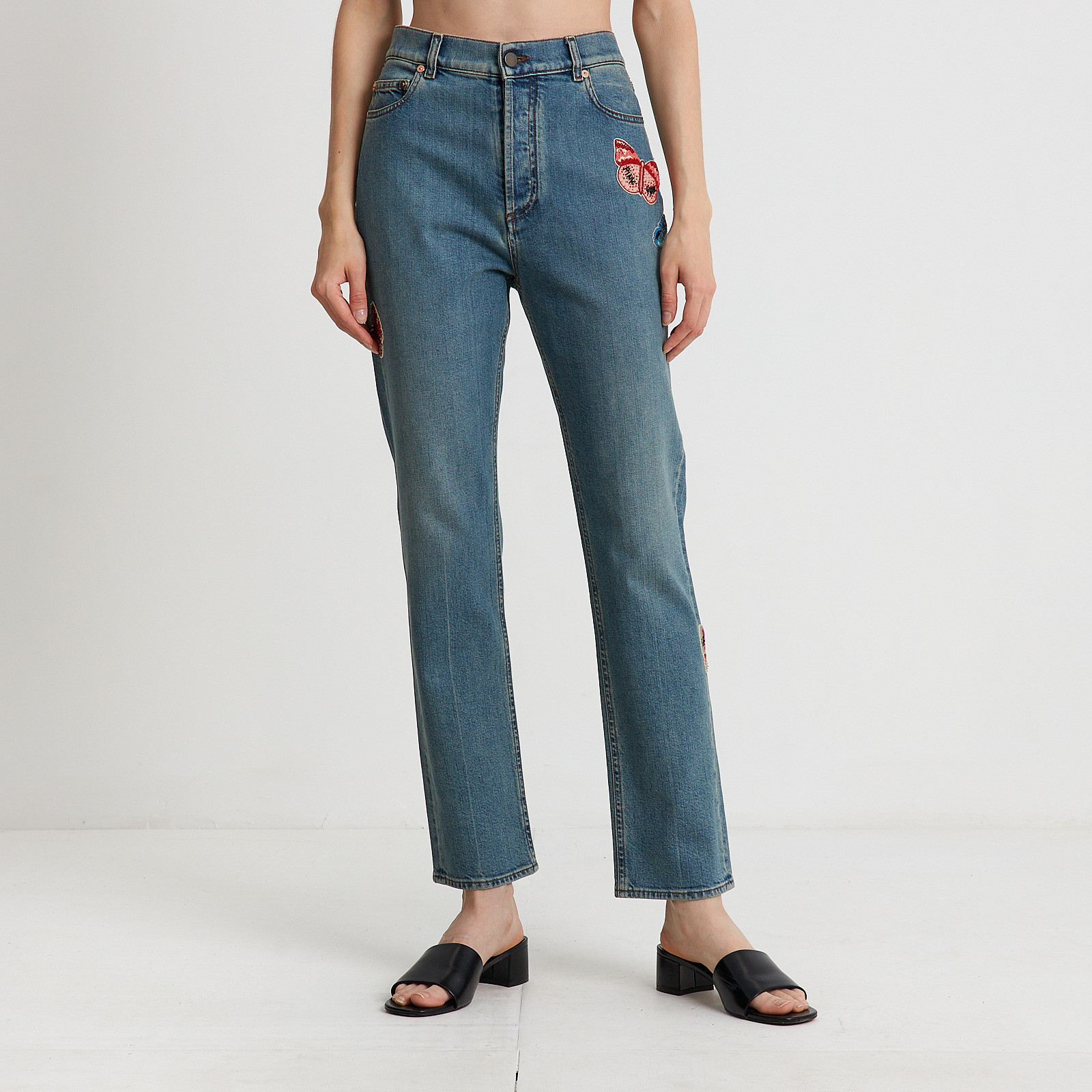 Джинсы голубого цвета Valentino - фото из каталога магазина брендовой одежды Second Friend Store Джинсы Valentino - купить оригинал в секонд-хенде SFS - 1