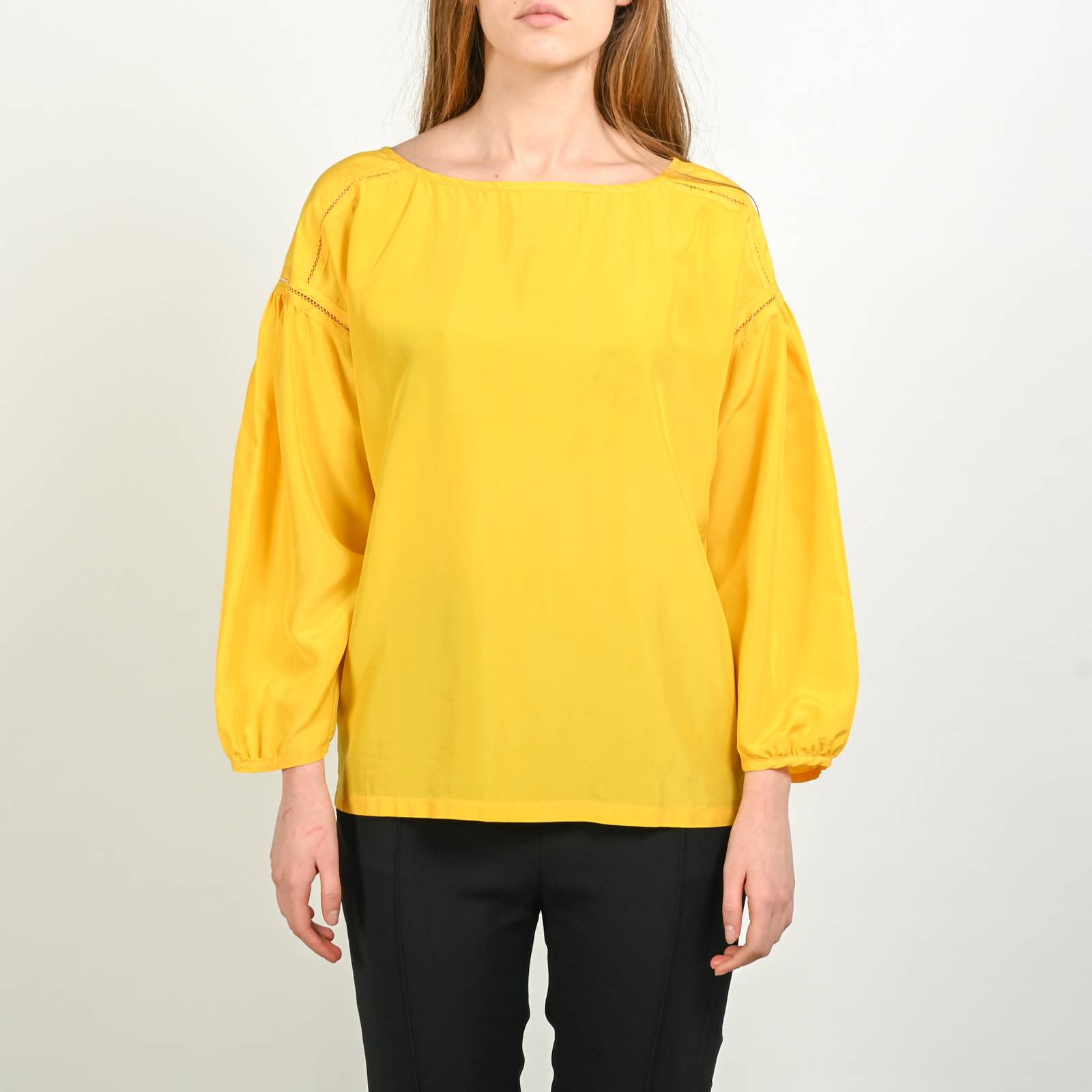 Блуза Fendi - купить оригинал в секонд-хенде SFS