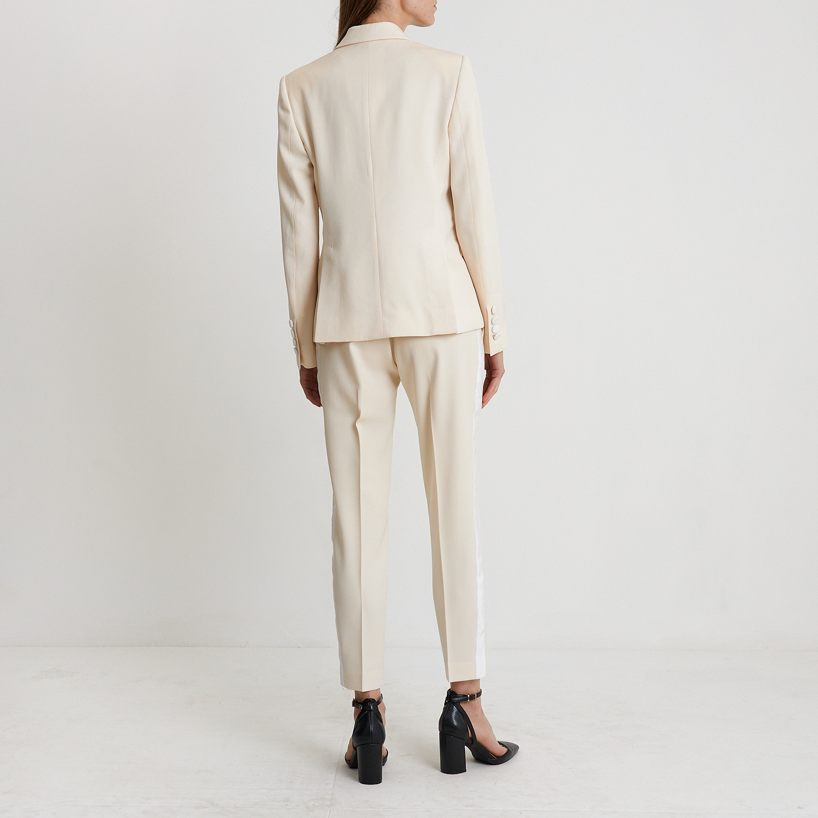 Костюм  белого цвета Stella McCartney - фото из каталога магазина брендовой одежды Second Friend Store Костюм Stella McCartney - купить оригинал в секонд-хенде SFS - 2