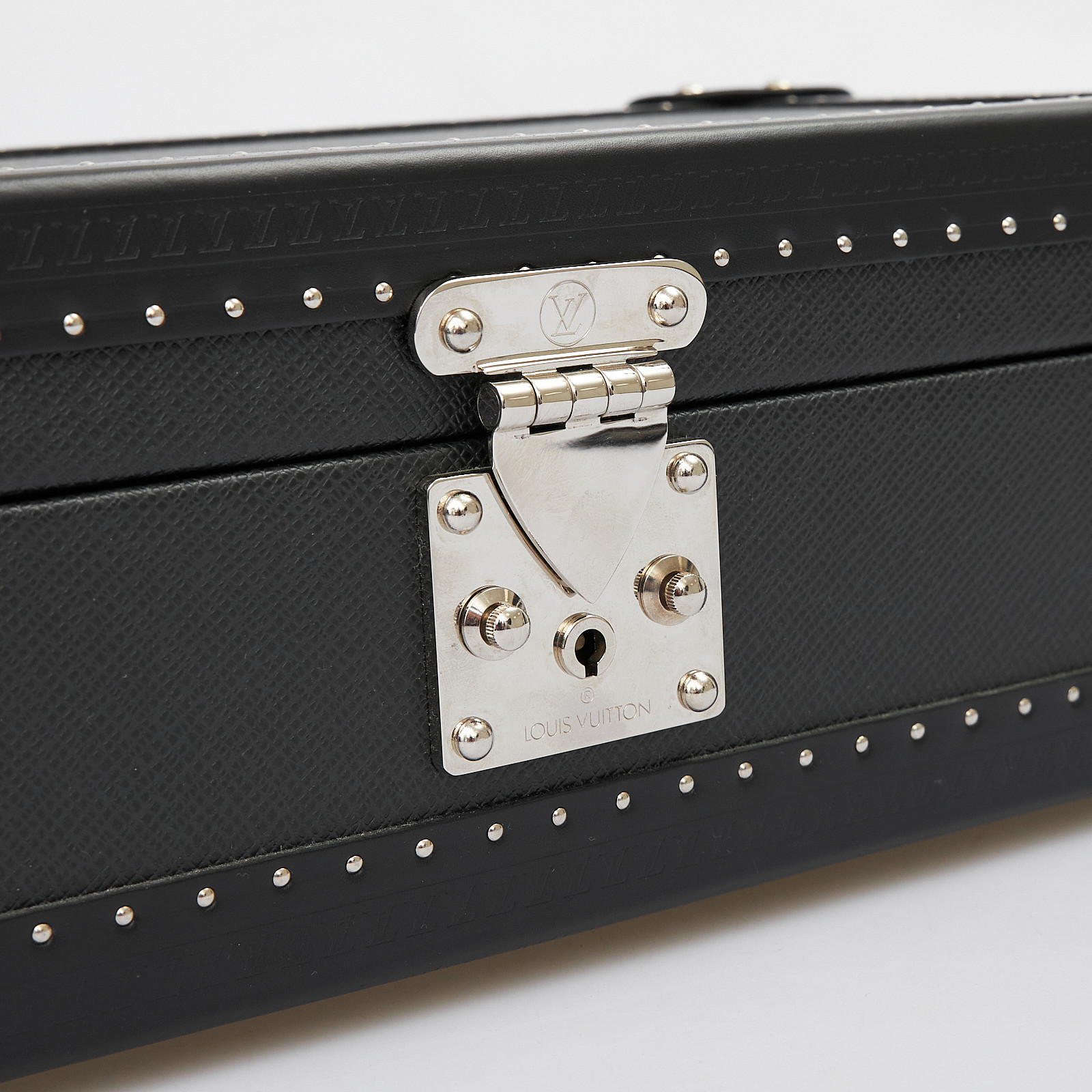 Кофр для часов Louis Vuitton - купить оригинал в секонд-хенде SFS - 4