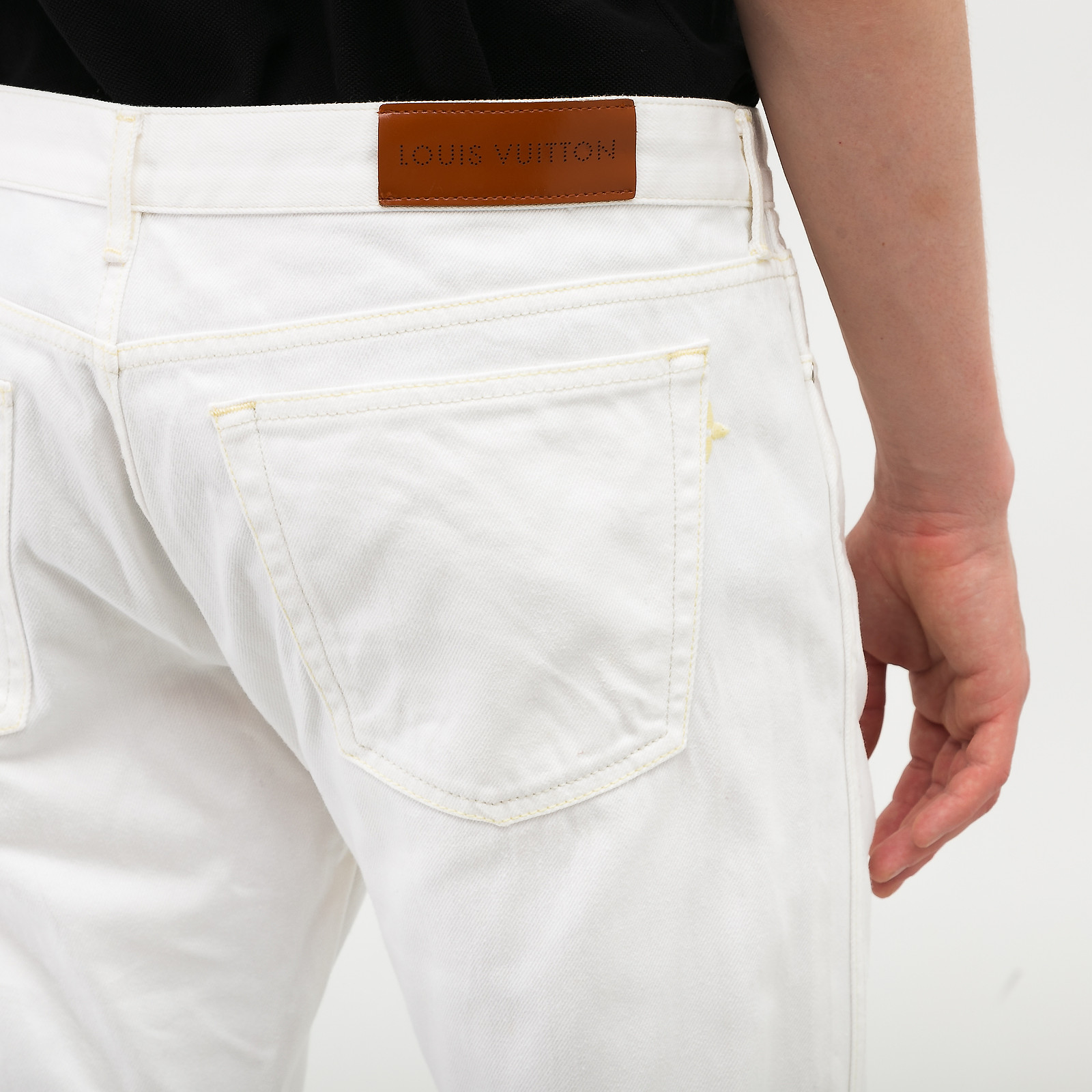 Джинсы Louis Vuitton - купить оригинал в секонд-хенде SFS - 4