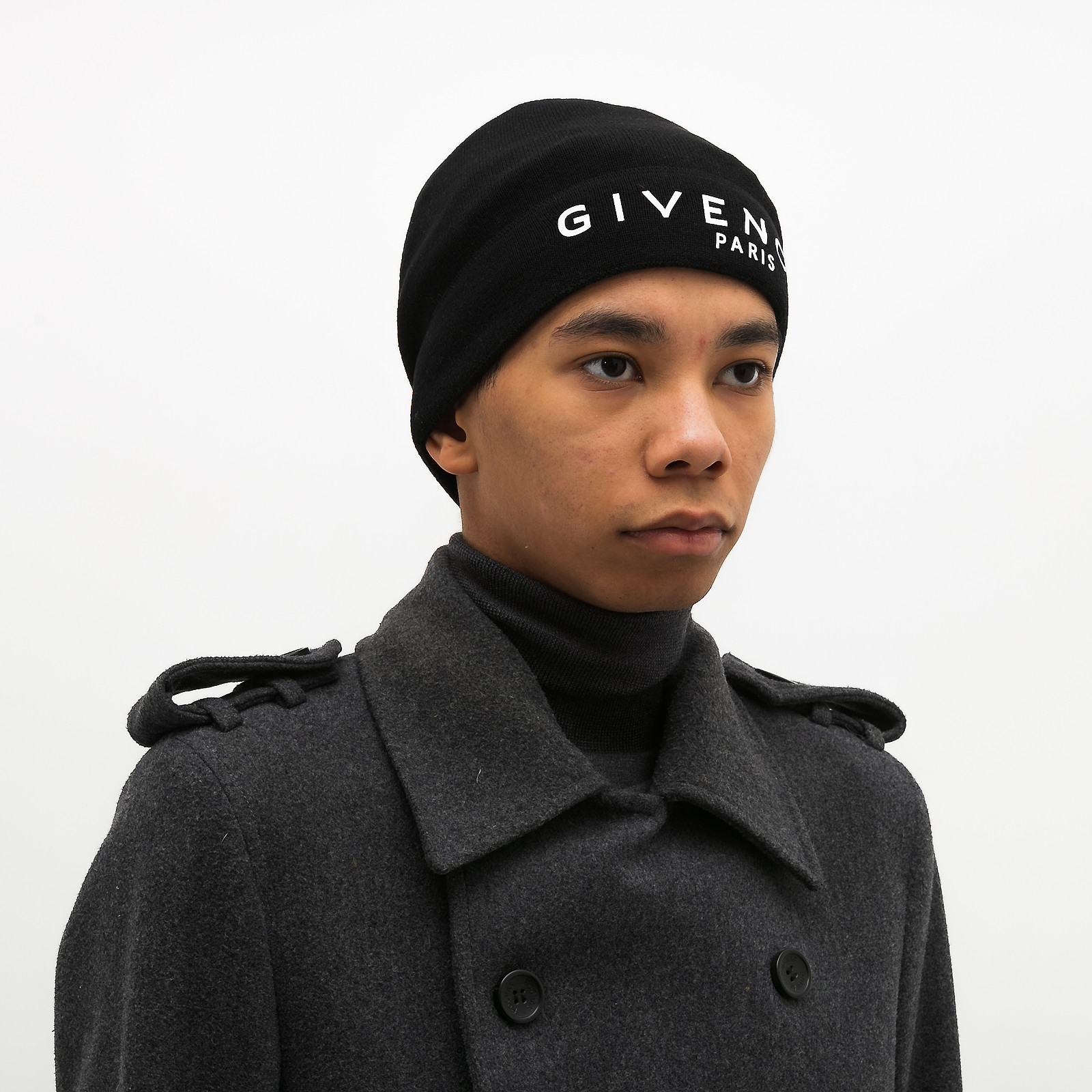 Шапка Givenchy - купить оригинал в секонд-хенде SFS