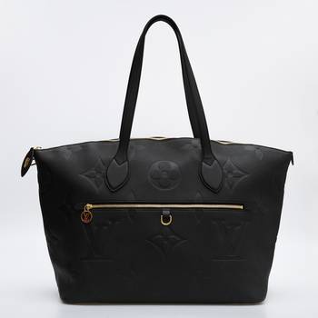 Сумка Louis Vuitton