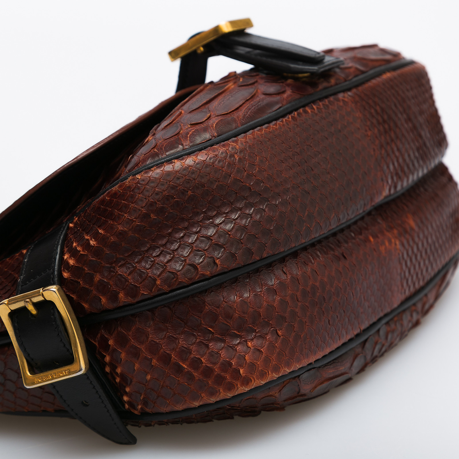 Сумка Saint Laurent - купить оригинал в секонд-хенде SFS - 6