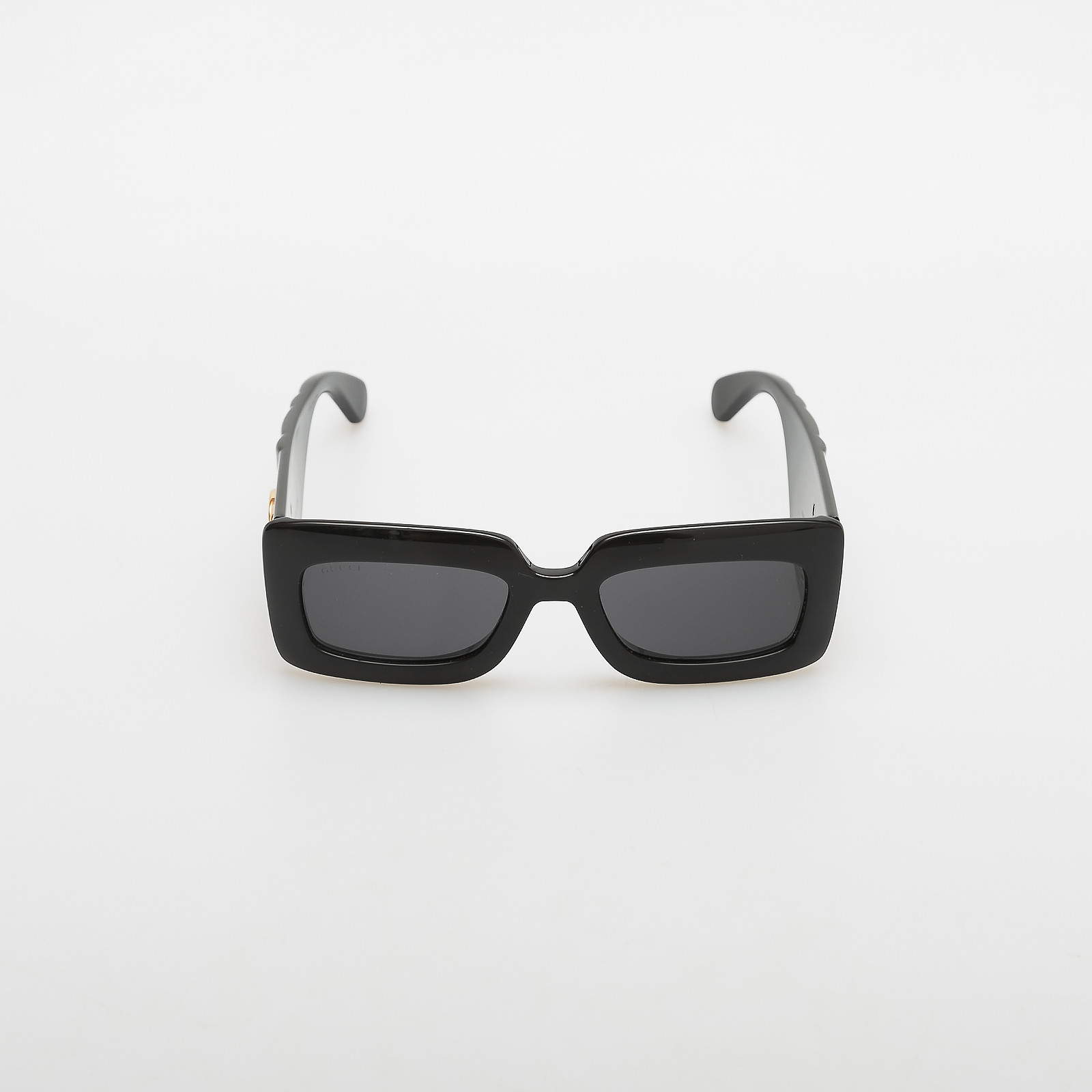 Очки черного цвета Gucci - фото из каталога магазина брендовой одежды Second Friend Store Очки Gucci - купить оригинал в секонд-хенде SFS - 1