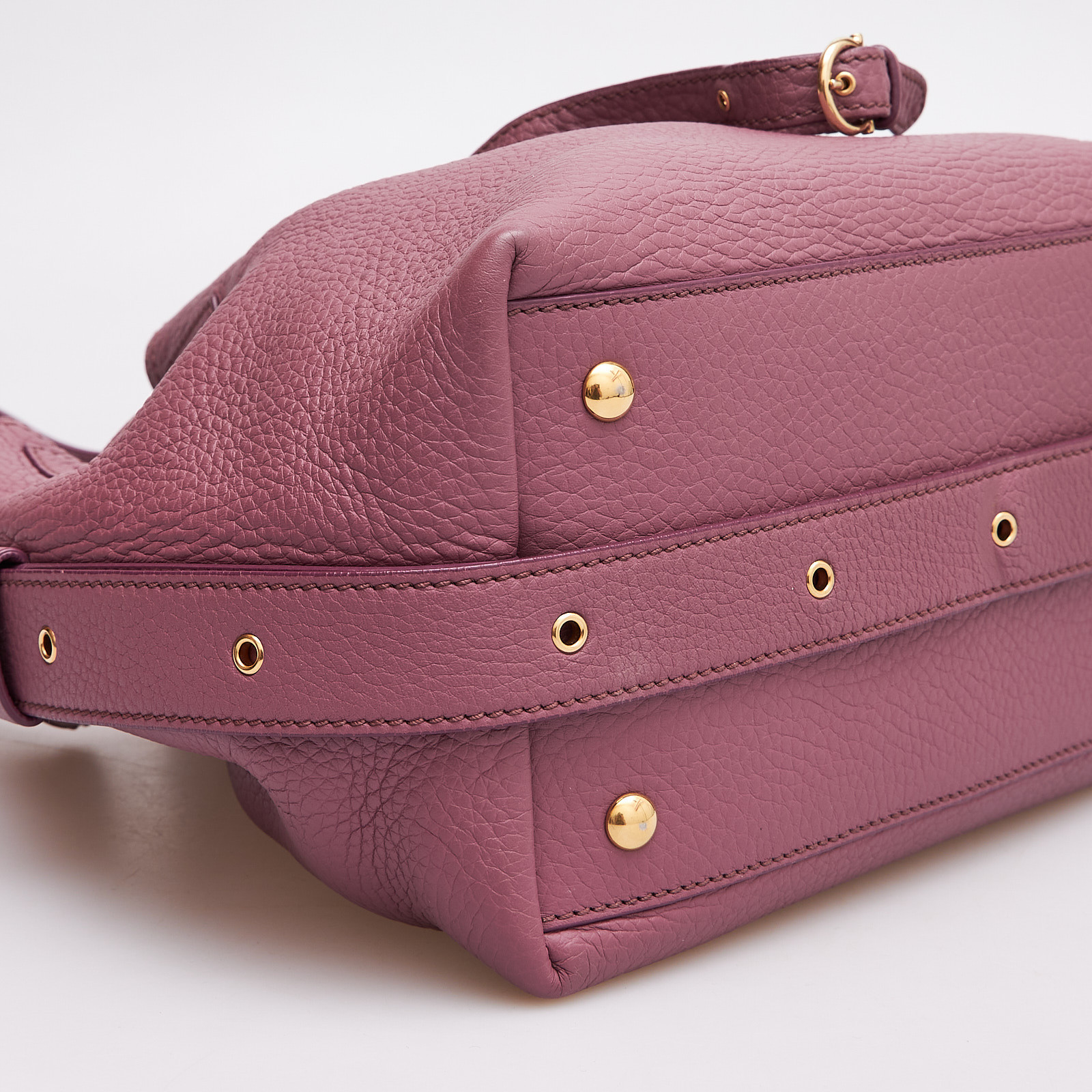 Сумка Salvatore Ferragamo - купить оригинал в секонд-хенде SFS - 6