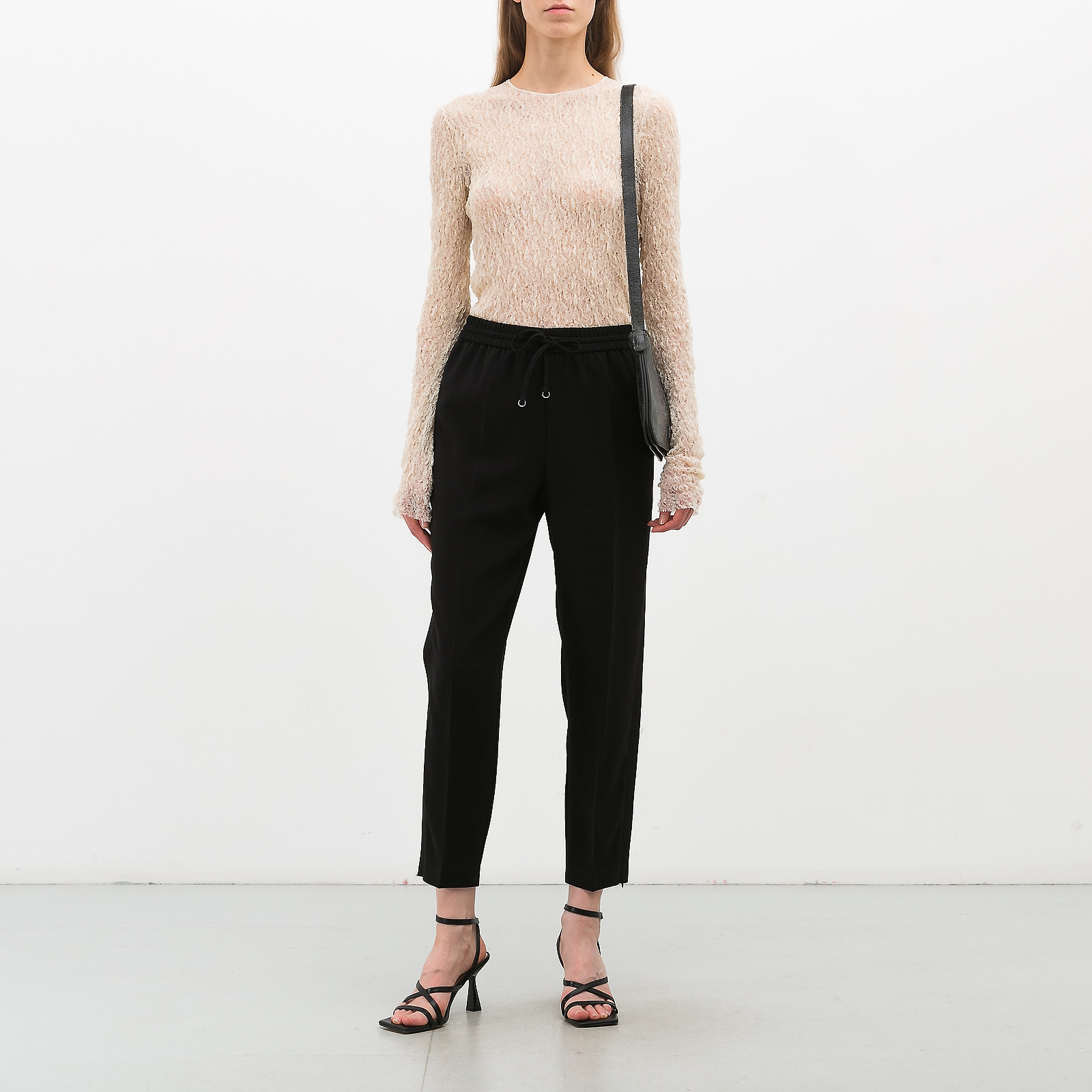 Брюки черного цвета T by Alexander Wang - фото из каталога магазина брендовой одежды Second Friend Store Брюки T by Alexander Wang - купить оригинал в секонд-хенде SFS - 2