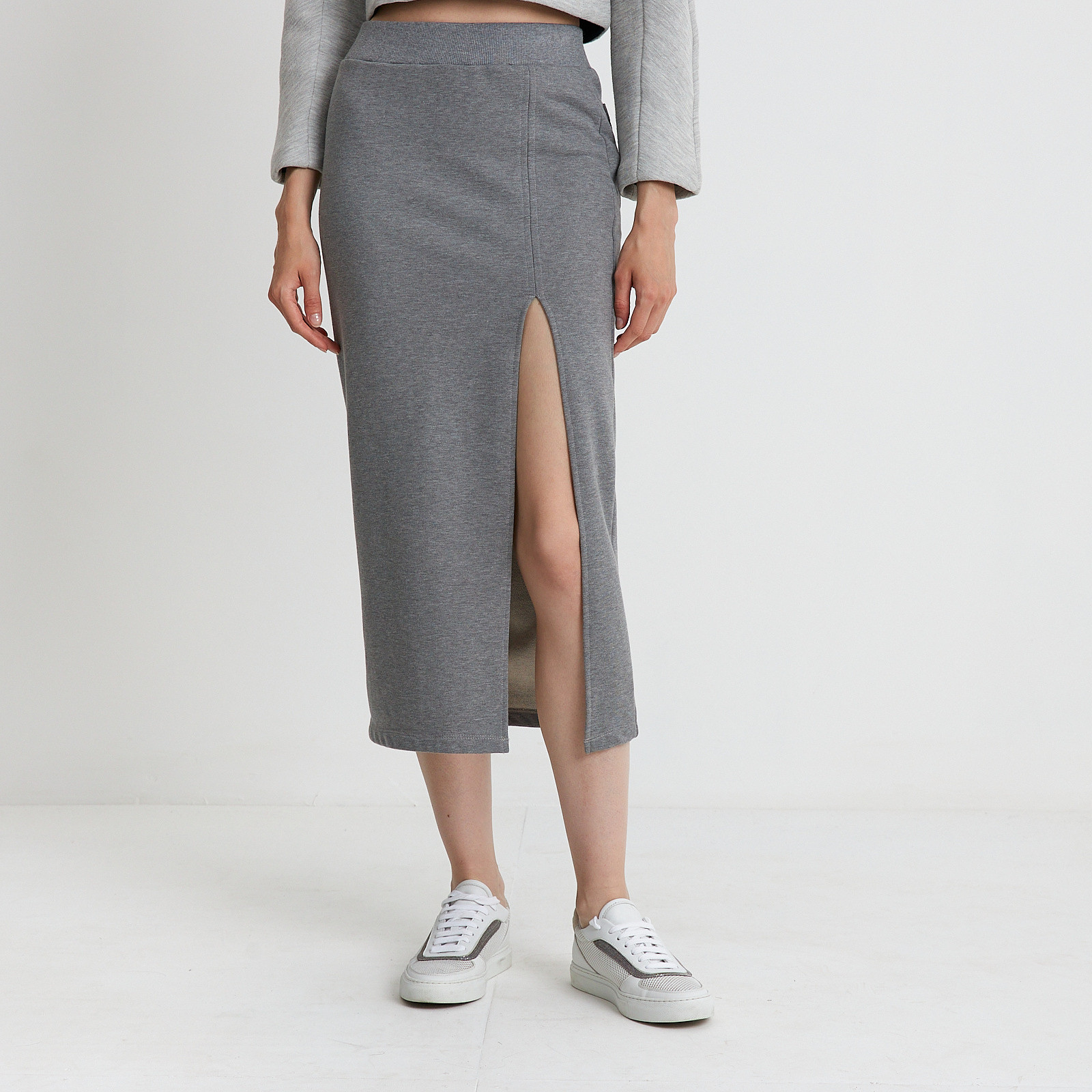 Юбка серого цвета Red Valentino - фото из каталога магазина брендовой одежды Second Friend Store Юбка Red Valentino - купить оригинал в секонд-хенде SFS - 1