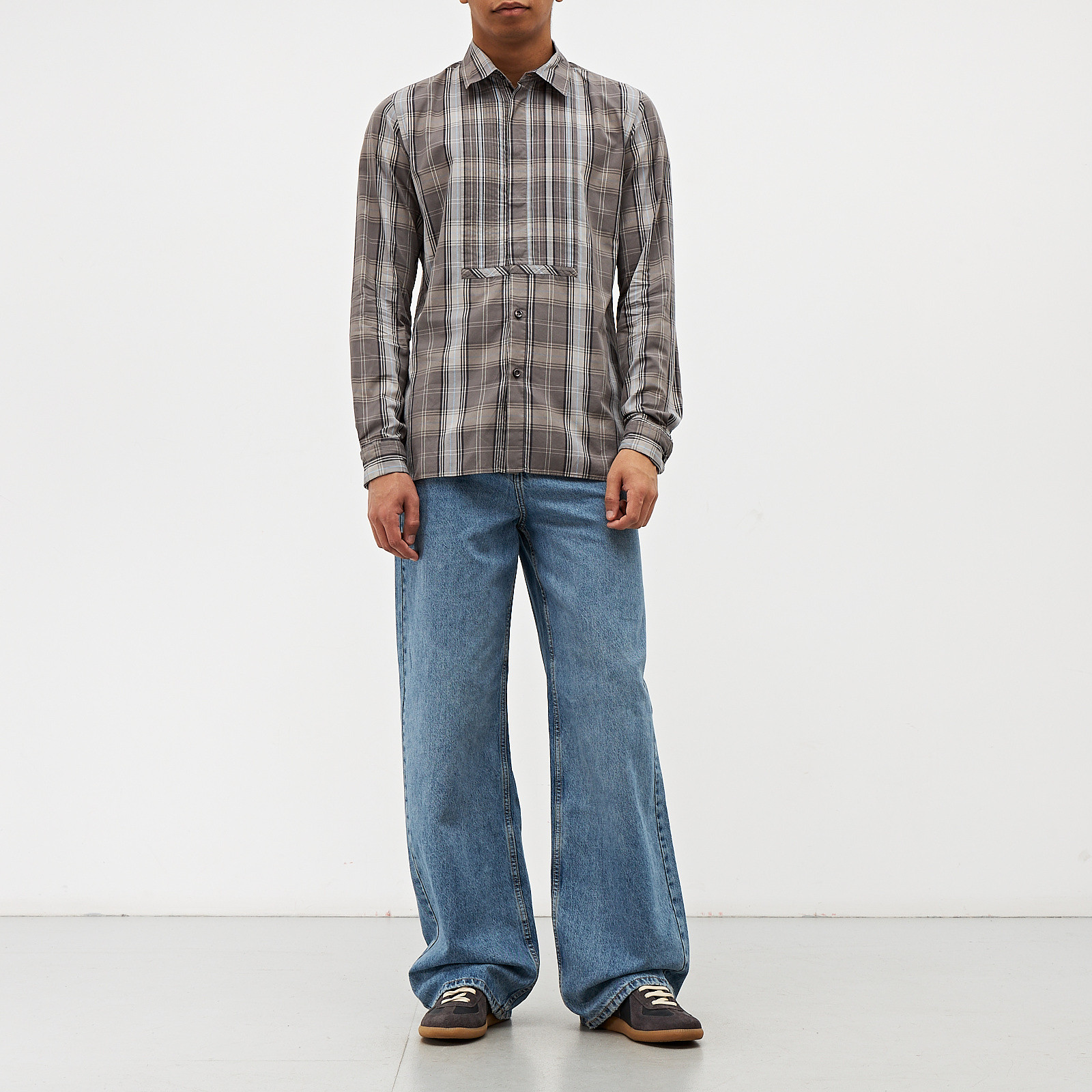 Рубашка серого цвета Bottega Veneta - фото из каталога магазина брендовой одежды Second Friend Store Рубашка Bottega Veneta - купить оригинал в секонд-хенде SFS - 2