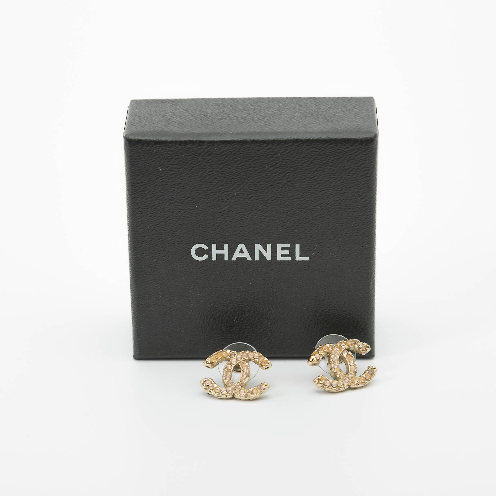 Серьги Chanel - купить оригинал в секонд-хенде SFS