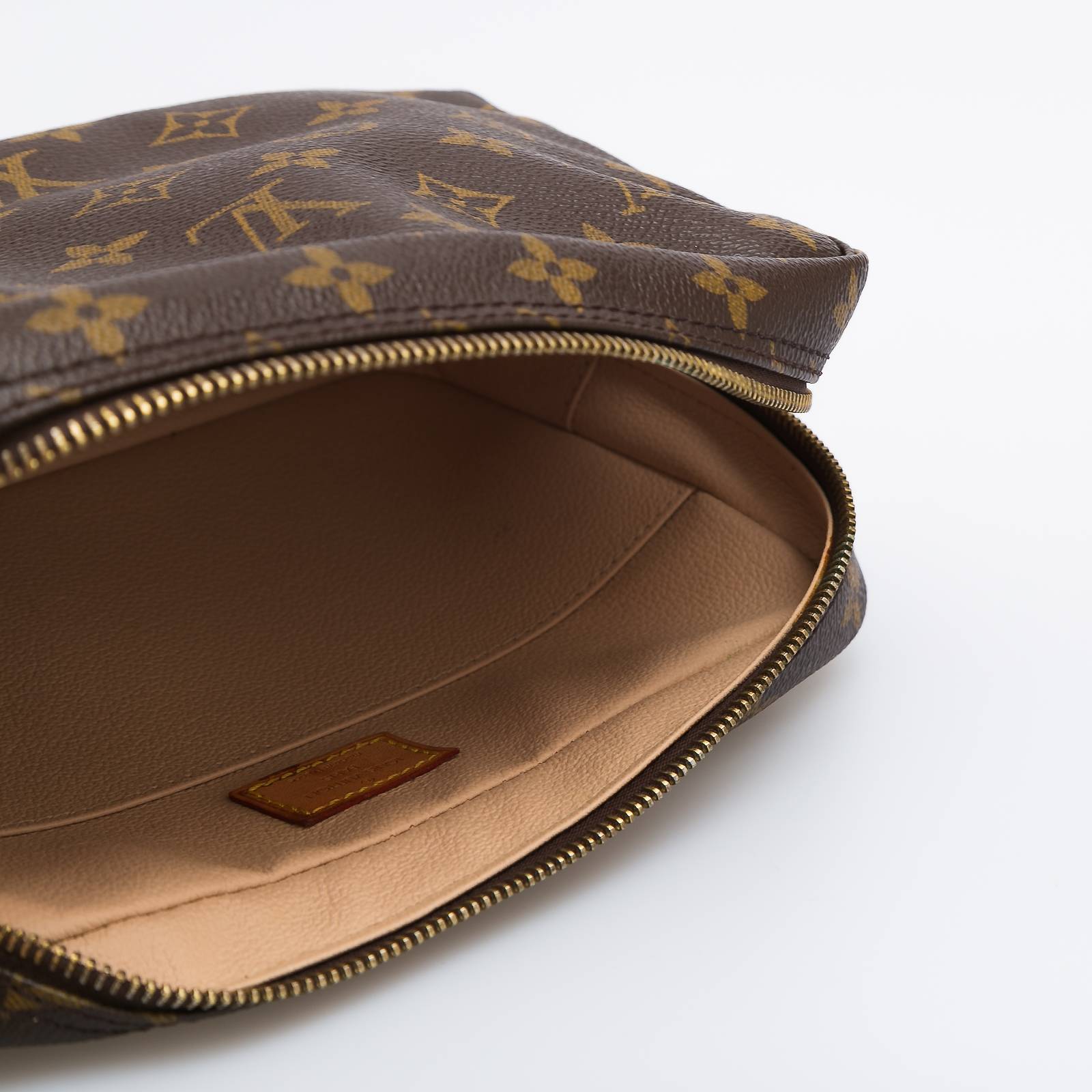 Косметичка Louis Vuitton - купить оригинал в секонд-хенде SFS - 5