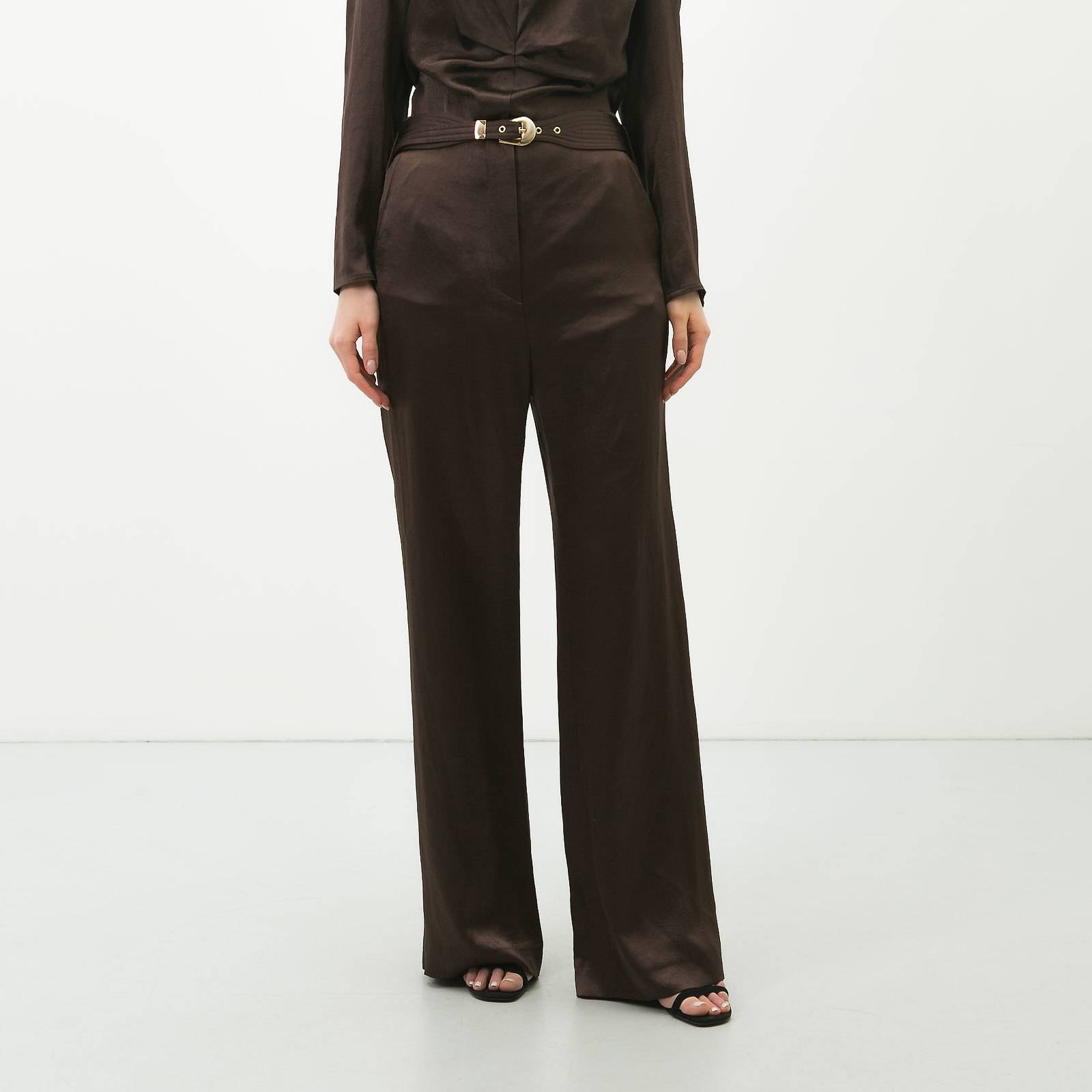 Костюм коричневого цвета Nanushka - фото из каталога магазина брендовой одежды Second Friend Store Костюм Nanushka - купить оригинал в секонд-хенде SFS - 6