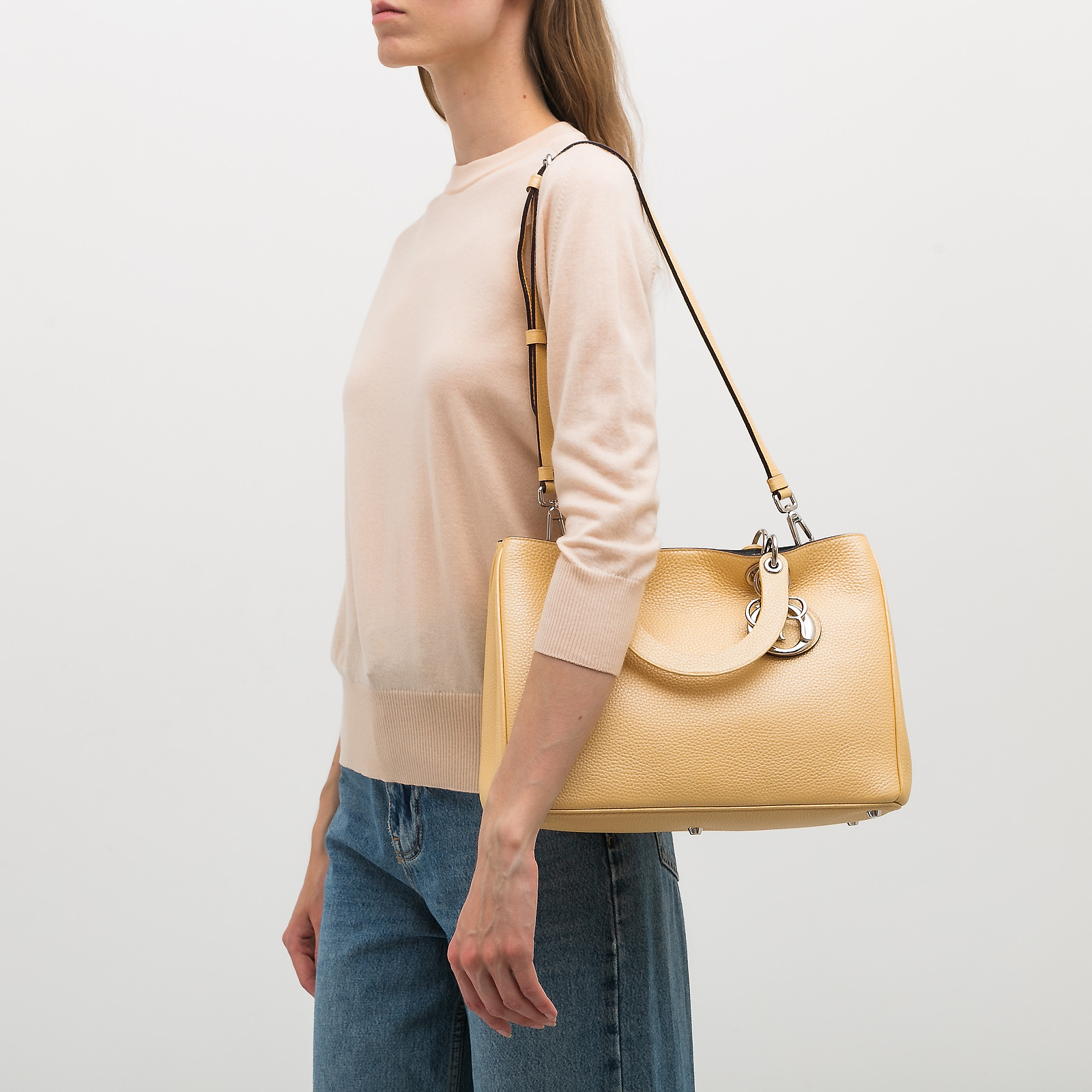 Сумка Christian Dior - купить оригинал в секонд-хенде SFS - 2