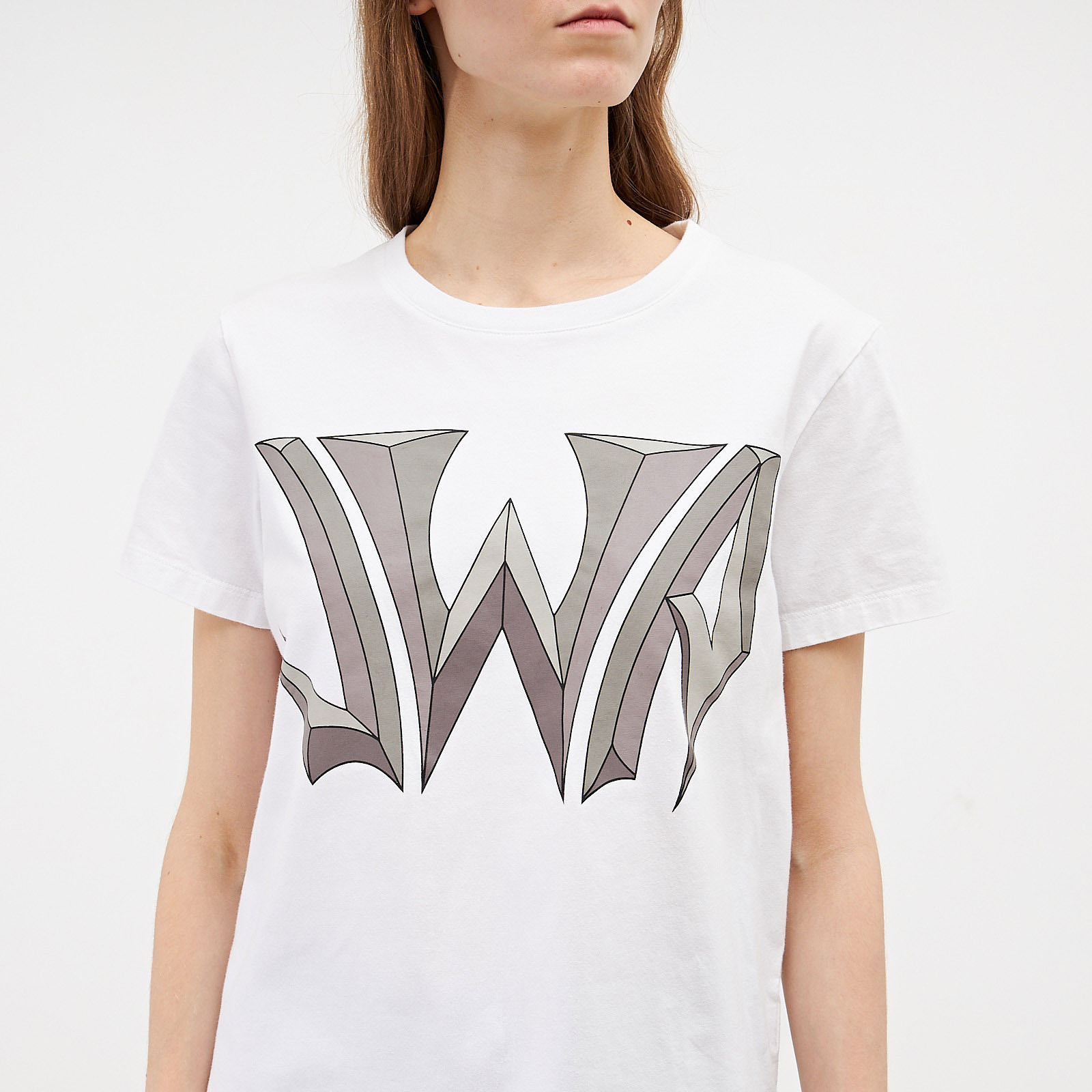 Футболка белого цвета JW Anderson - фото из каталога магазина брендовой одежды Second Friend Store Футболка JW Anderson - купить оригинал в секонд-хенде SFS - 4