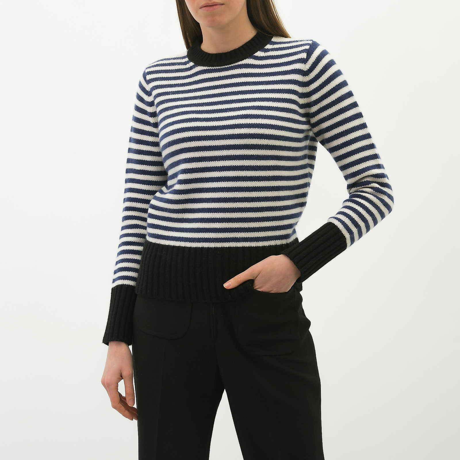 Свитер синего цвета Max Mara - фото из каталога магазина брендовой одежды Second Friend Store Свитер Max Mara - купить оригинал в секонд-хенде SFS - 1