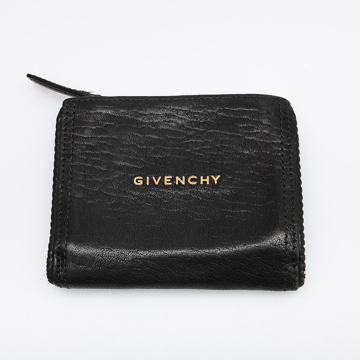 Кошелек Givenchy