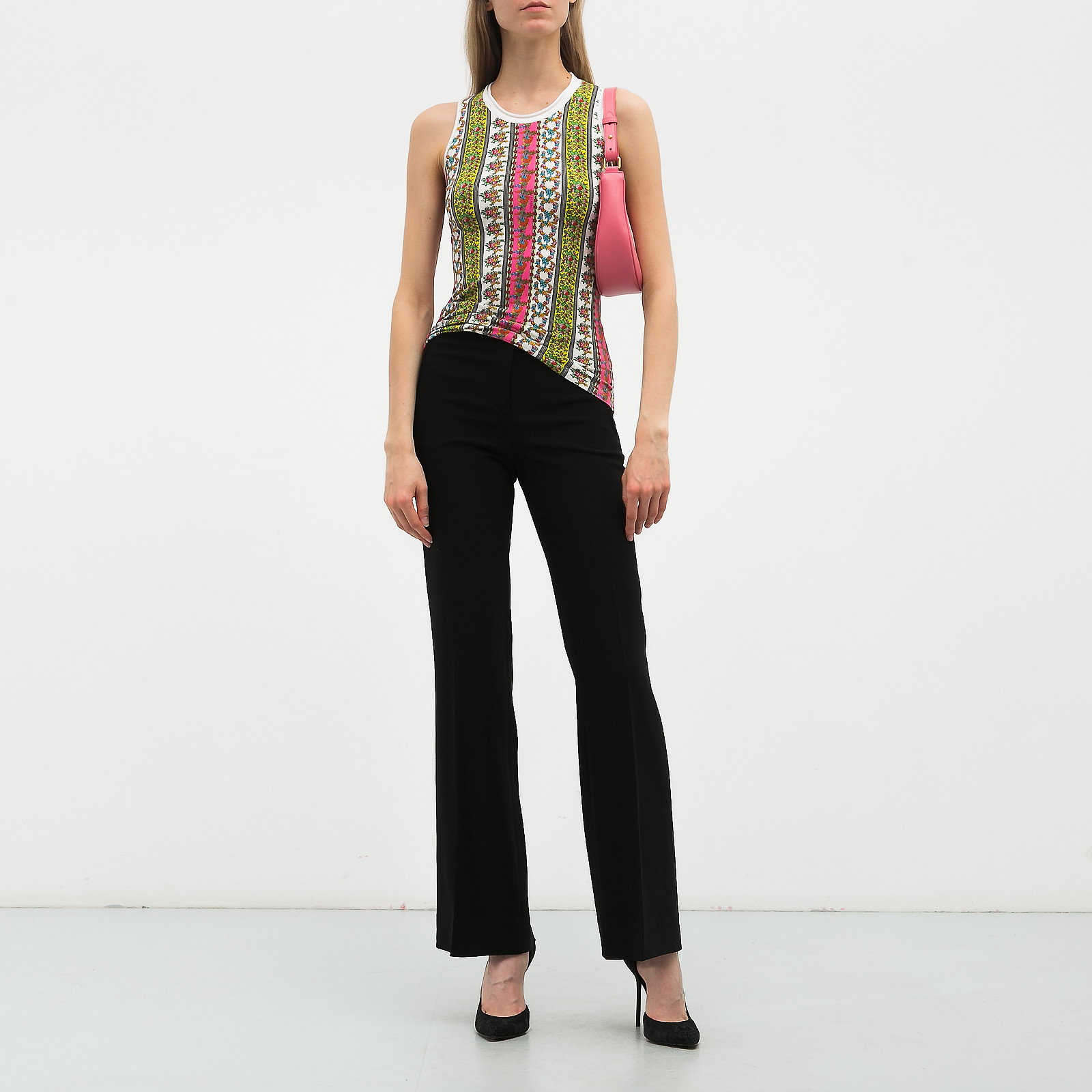 Топ белого цвета Versace - фото из каталога магазина брендовой одежды Second Friend Store Топ Versace - купить оригинал в секонд-хенде SFS - 2