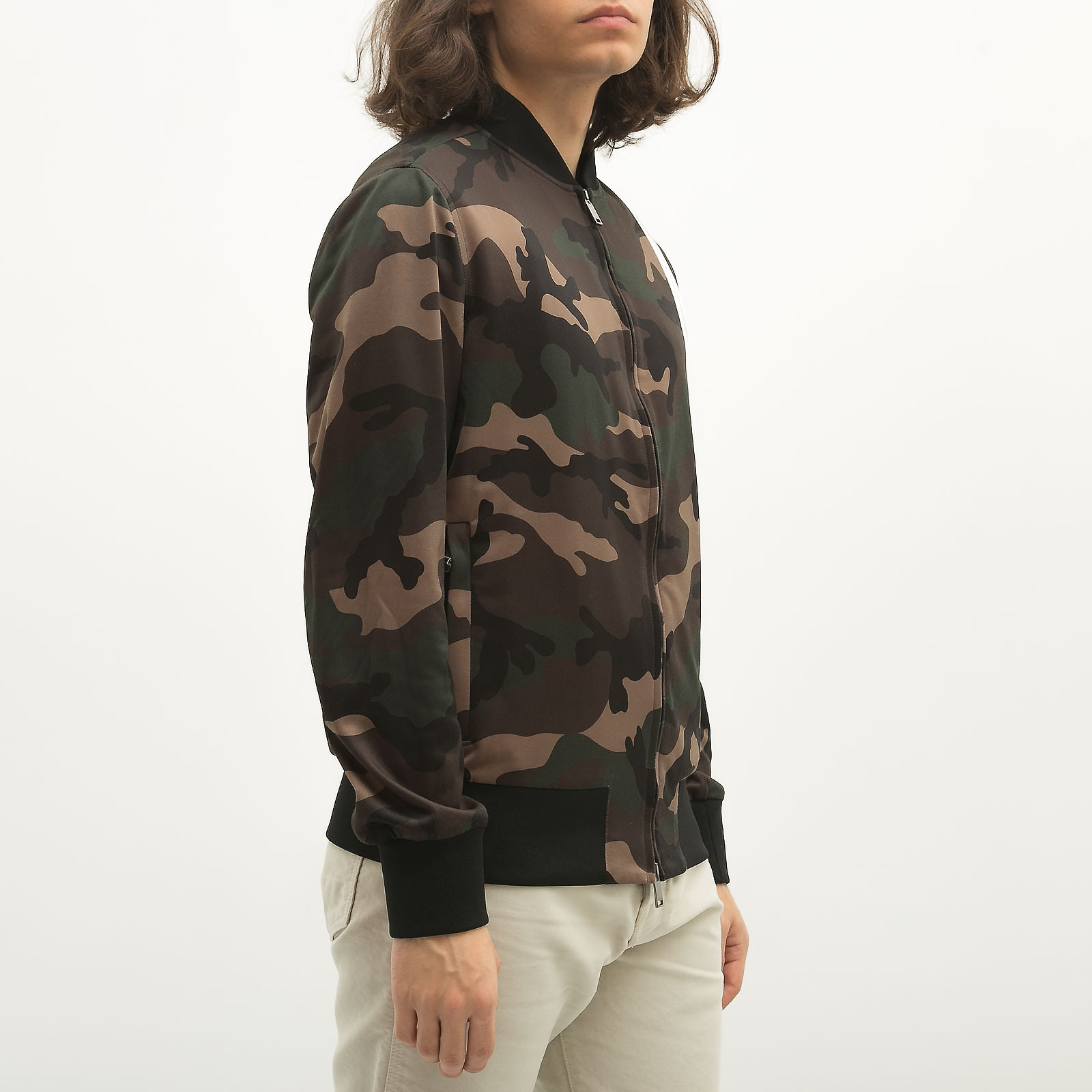 Куртка зеленого цвета Valentino - фото из каталога магазина брендовой одежды Second Friend Store Куртка Valentino - купить оригинал в секонд-хенде SFS - 2