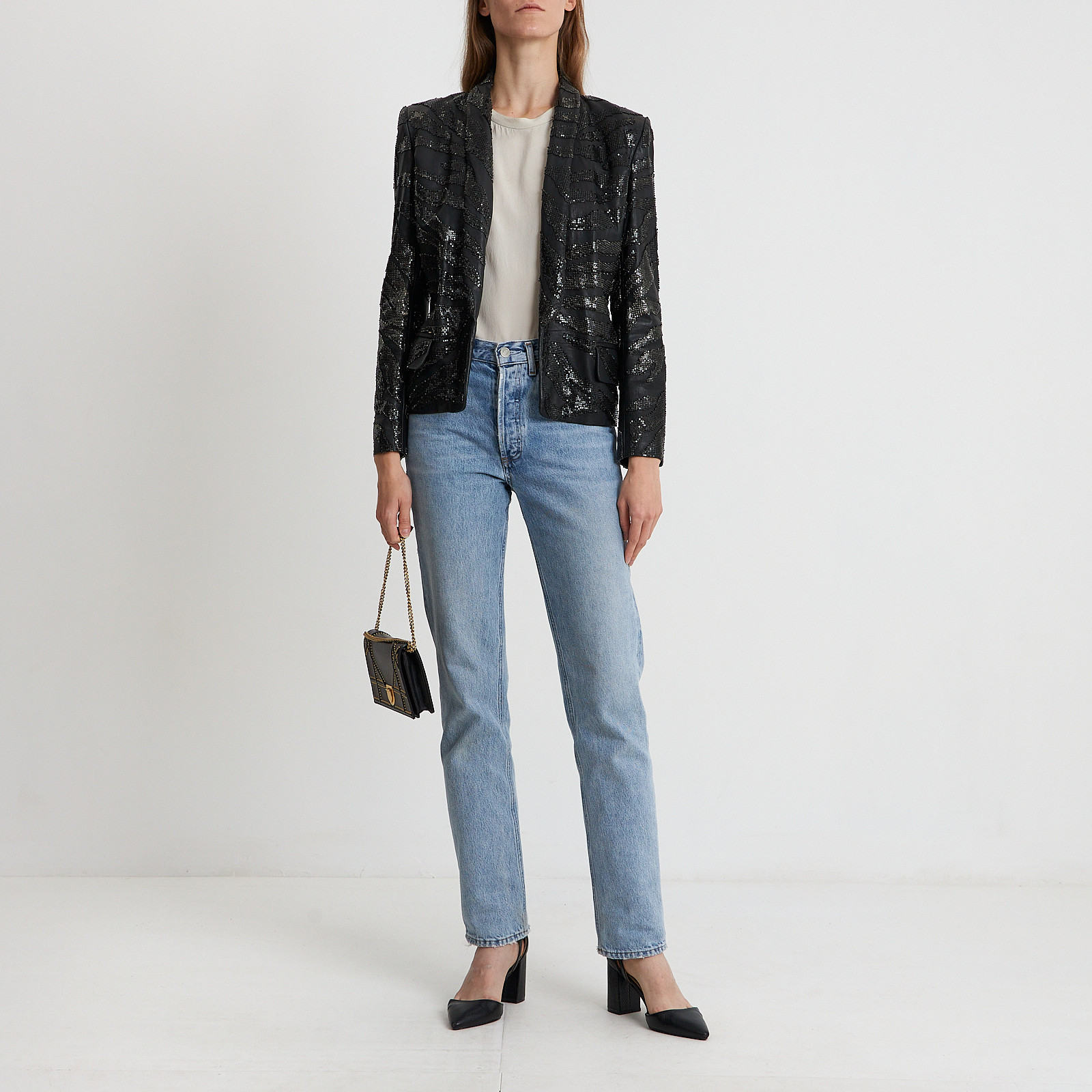 Жакет  черного цвета Balmain - фото из каталога магазина брендовой одежды Second Friend Store Жакет Balmain - купить оригинал в секонд-хенде SFS - 2