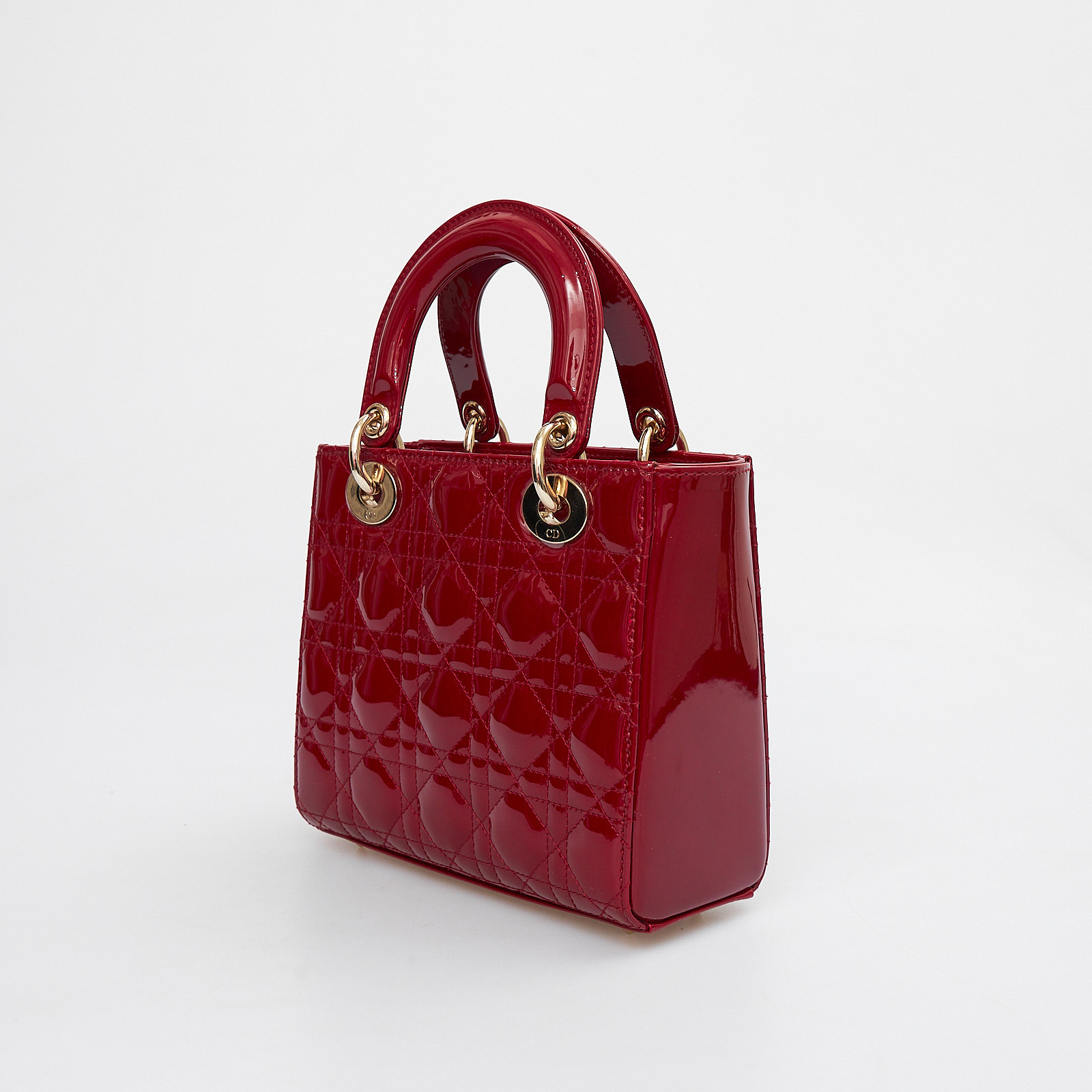 Сумка  красного цвета Christian Dior - фото из каталога магазина брендовой одежды Second Friend Store Сумка Christian Dior - купить оригинал в секонд-хенде SFS - 3