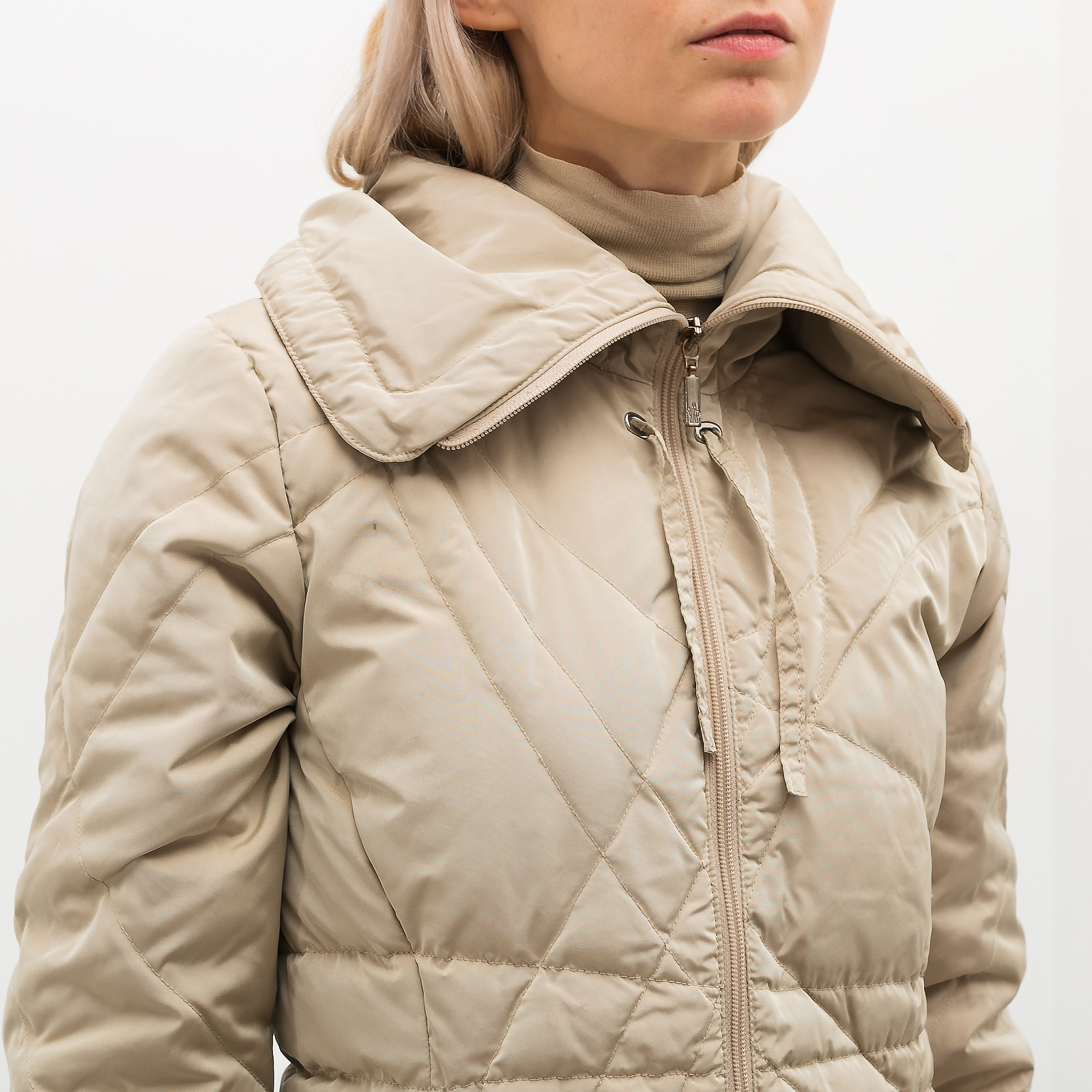 Пуховик Moncler - купить оригинал в секонд-хенде SFS - 3